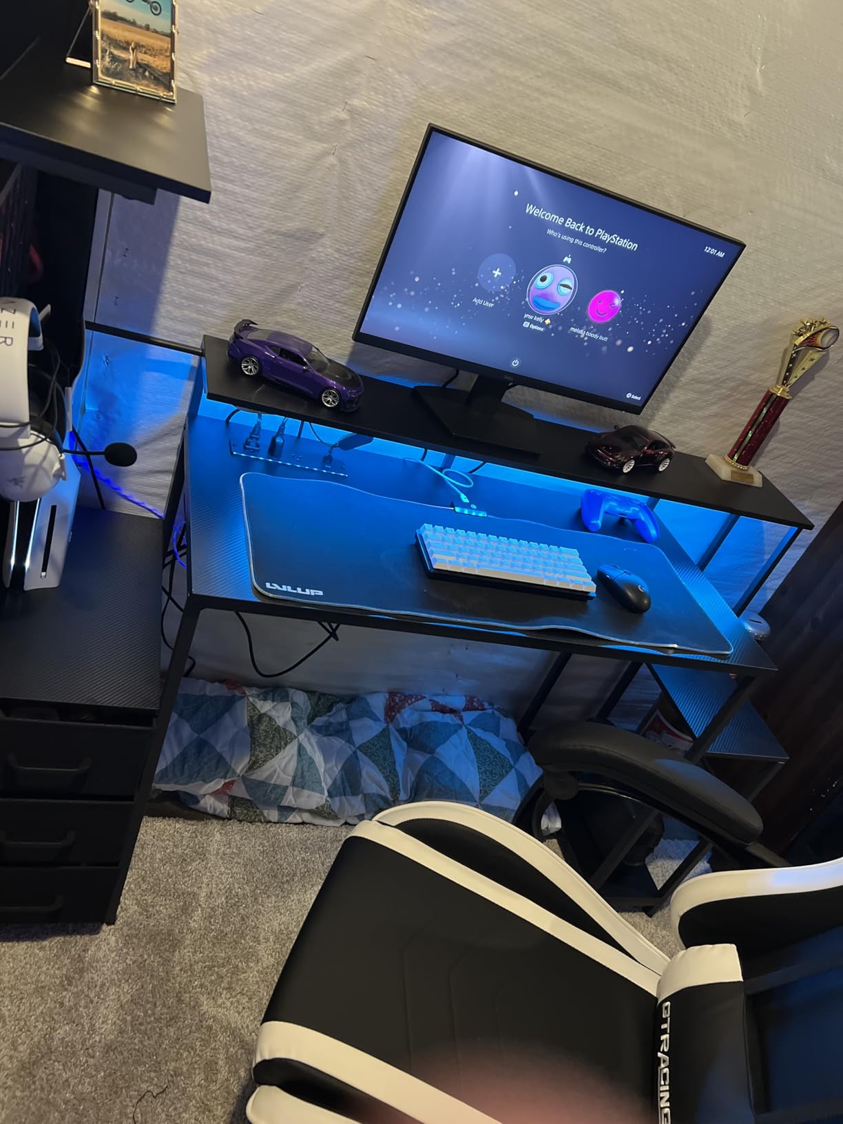 48 Inch Gaming Desk with LED Lights & Power Outlets,Computer Desk with Fabric Drawers & Side Hook,Reversible Gamer Table with Monitor Stand for Game Room,Home Office,Carbon Fiber Black customer photo 2