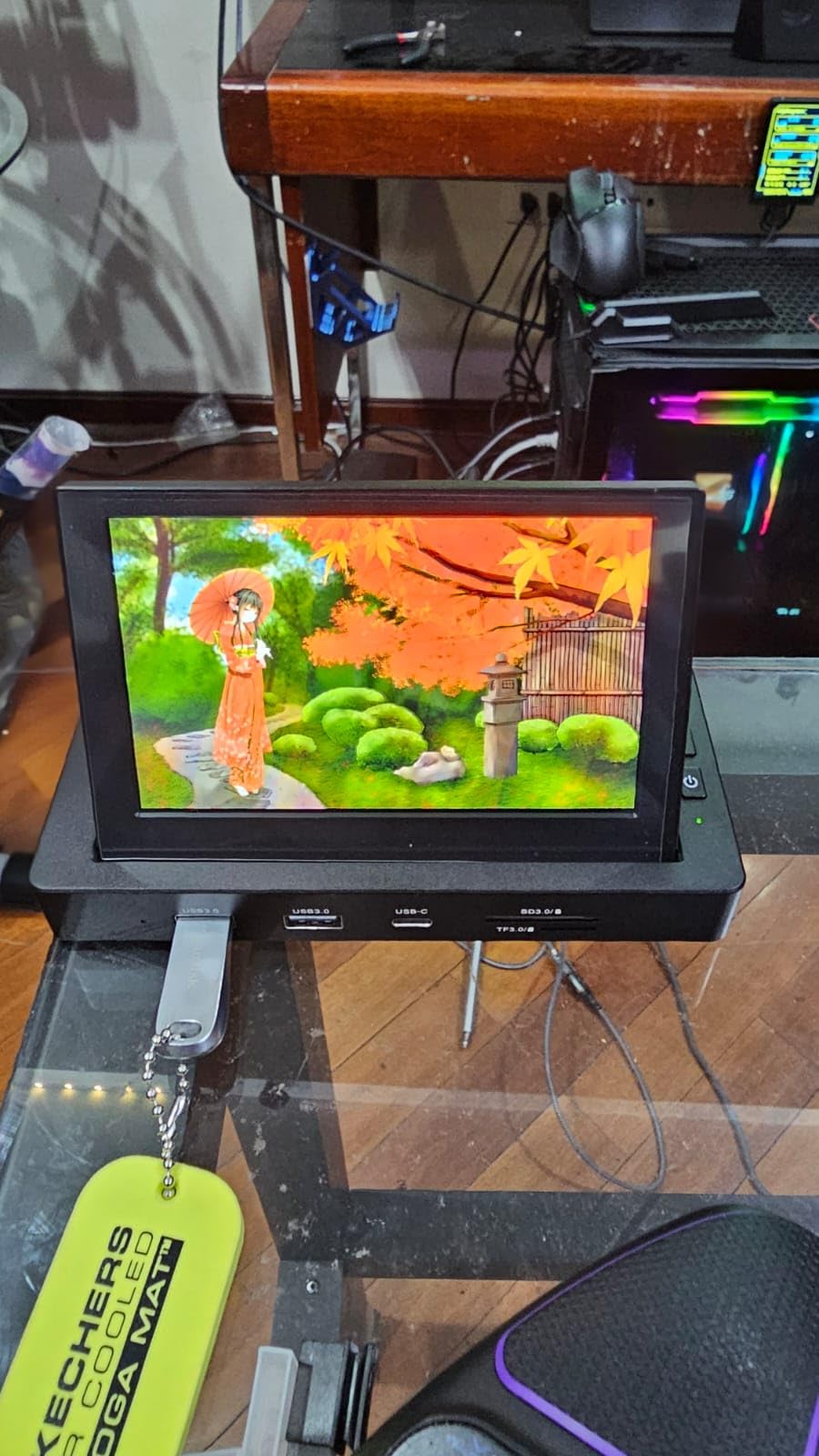 5-Inch Mini Monitor with USB HUB & Raspberry Pi Mount Holes, Type-C One-Cable Connection&Speakers, All-in-One Storage Dock, IPS Portable Screen for PC monitoring, Gaming/Streaming/AIDA64 DIY Partner customer photo 1