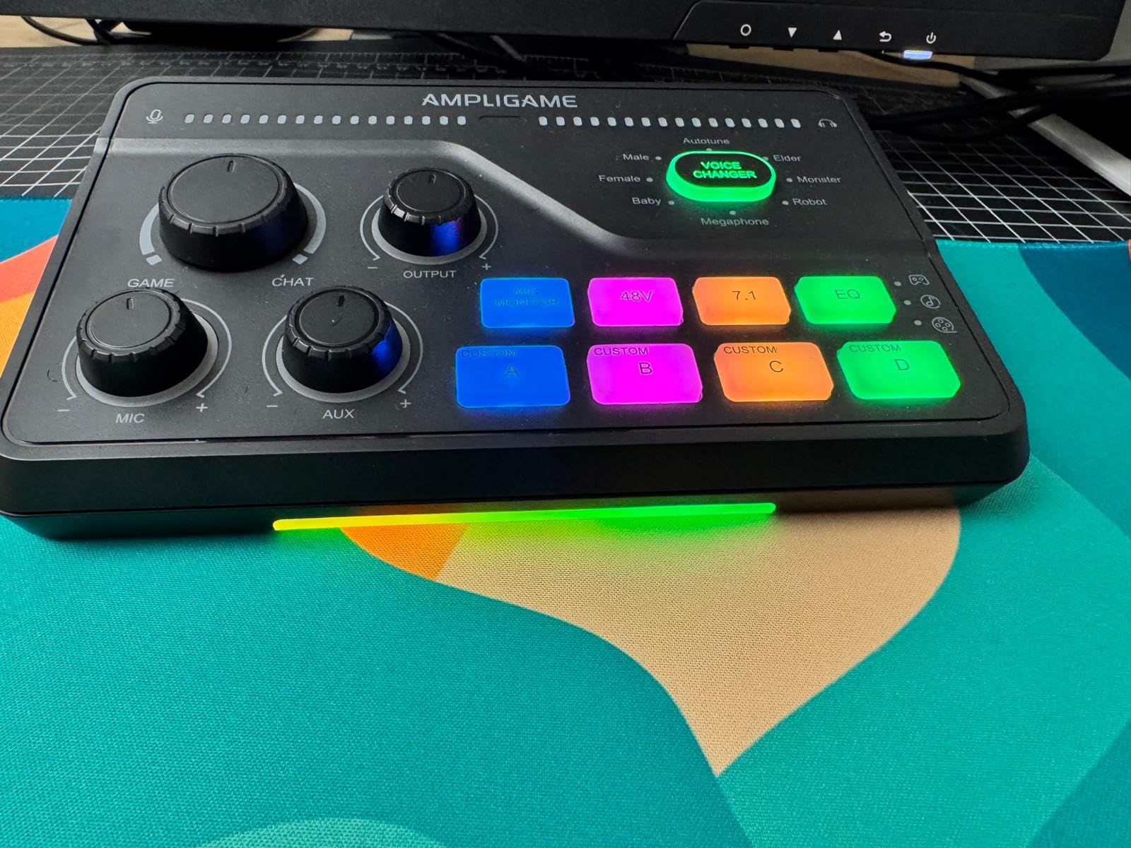 Fifine Gaming Mixer for Voice Chat and Streaming- 7.1ch Surround Sound Headphone Amp-XLR Preamp-USB Plug & Play-Voice Changer-RGB-Volume Control-3 EQ Modes Ampligame SC8 customer photo 2