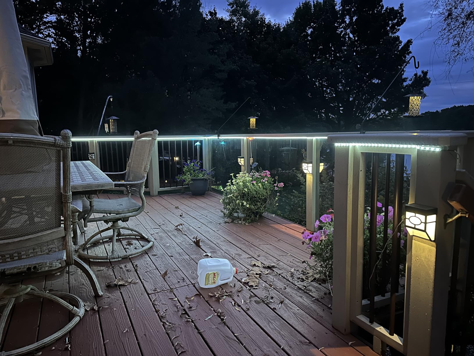 Solar LED Strip Lights Outdoor 6000K White Solar Rope Light 32.8 FT Waterproof with 8 Modes Remote Control Dusk to Dawn Self-Adhesive Cuttable Decorative Lighting for Step, Garden, Pool customer photo 1