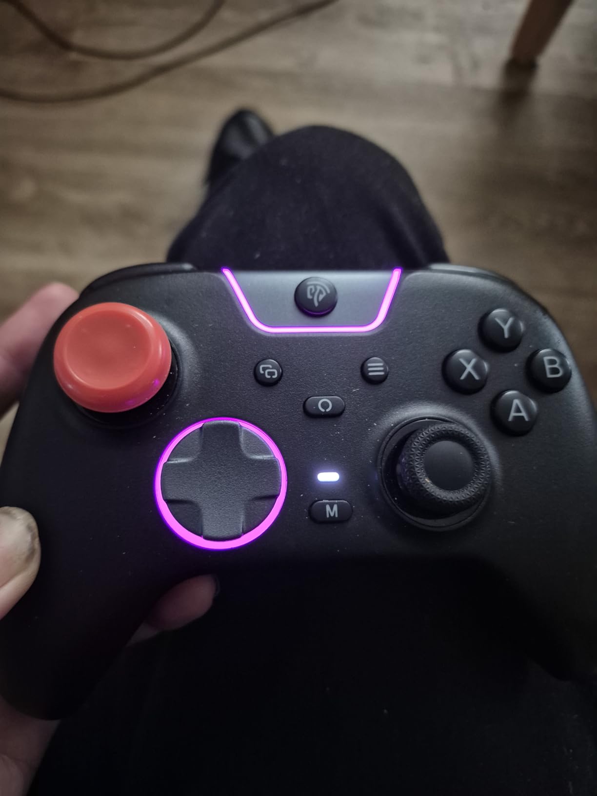 EasySMX X05Pro Wireless PC Controller - Quiet-Press Buttons, 2-Stage Impulse Triggers, 2 Programmable Buttons, Hall Joysticks, 1000mAh Battery, 1000Hz Polling Gaming Controller for PC/Switch/Android/iOS customer photo 1