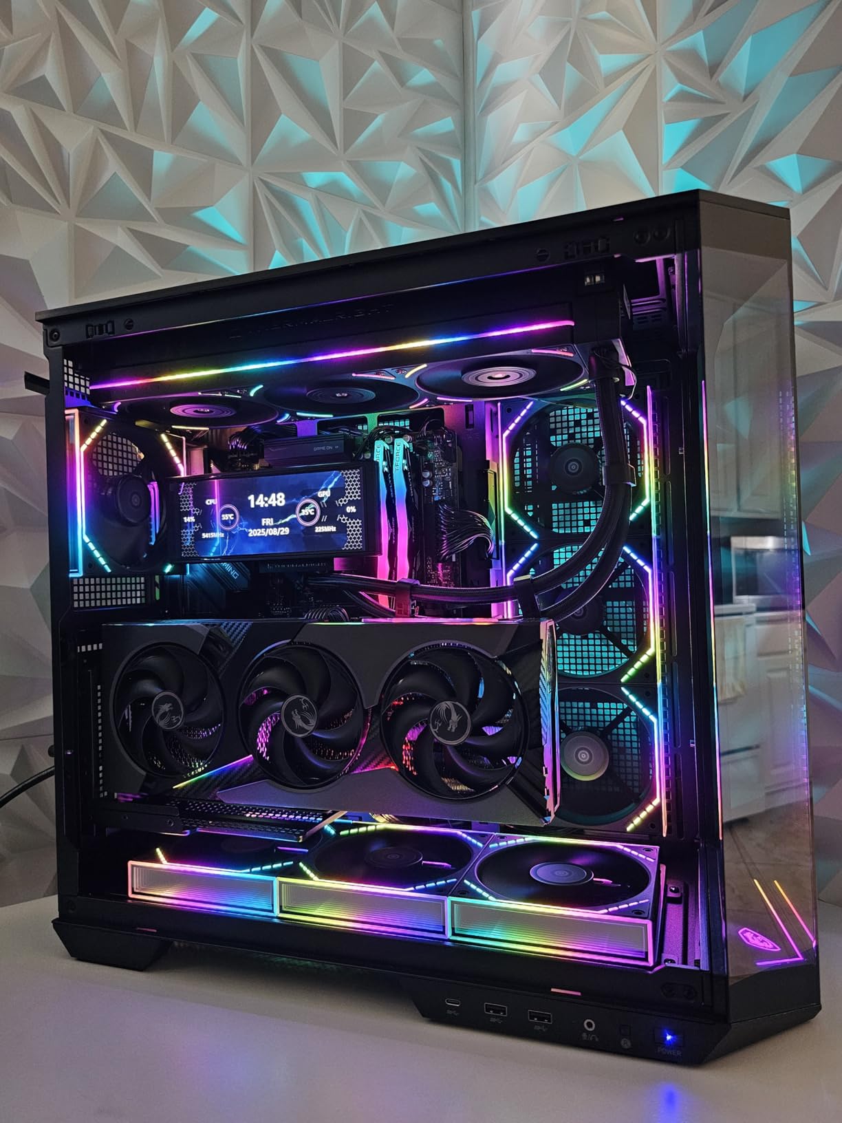 Vertical GPU Mount Bracket with PCIe 4.0 Riser Cable, 200mm x16 High Speed Extension, Dual Reverse Connector for RTX 4090/3090 customer photo 1