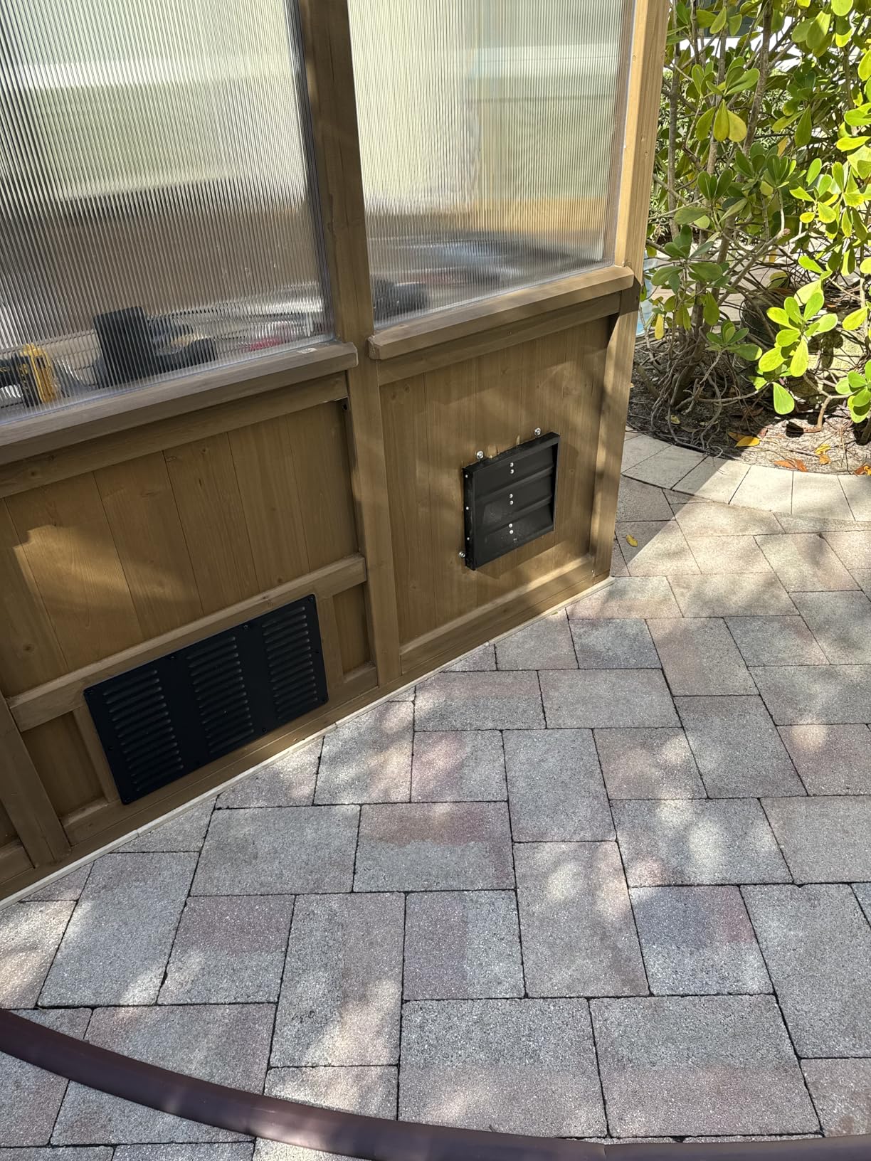 VEVOR 10'' Exhaust Fan, Wall Mounted Attic Fan with Variable Speed controller, 900 CFM, Automatic Shutter, Ventilation and Cooling, Black customer photo 2