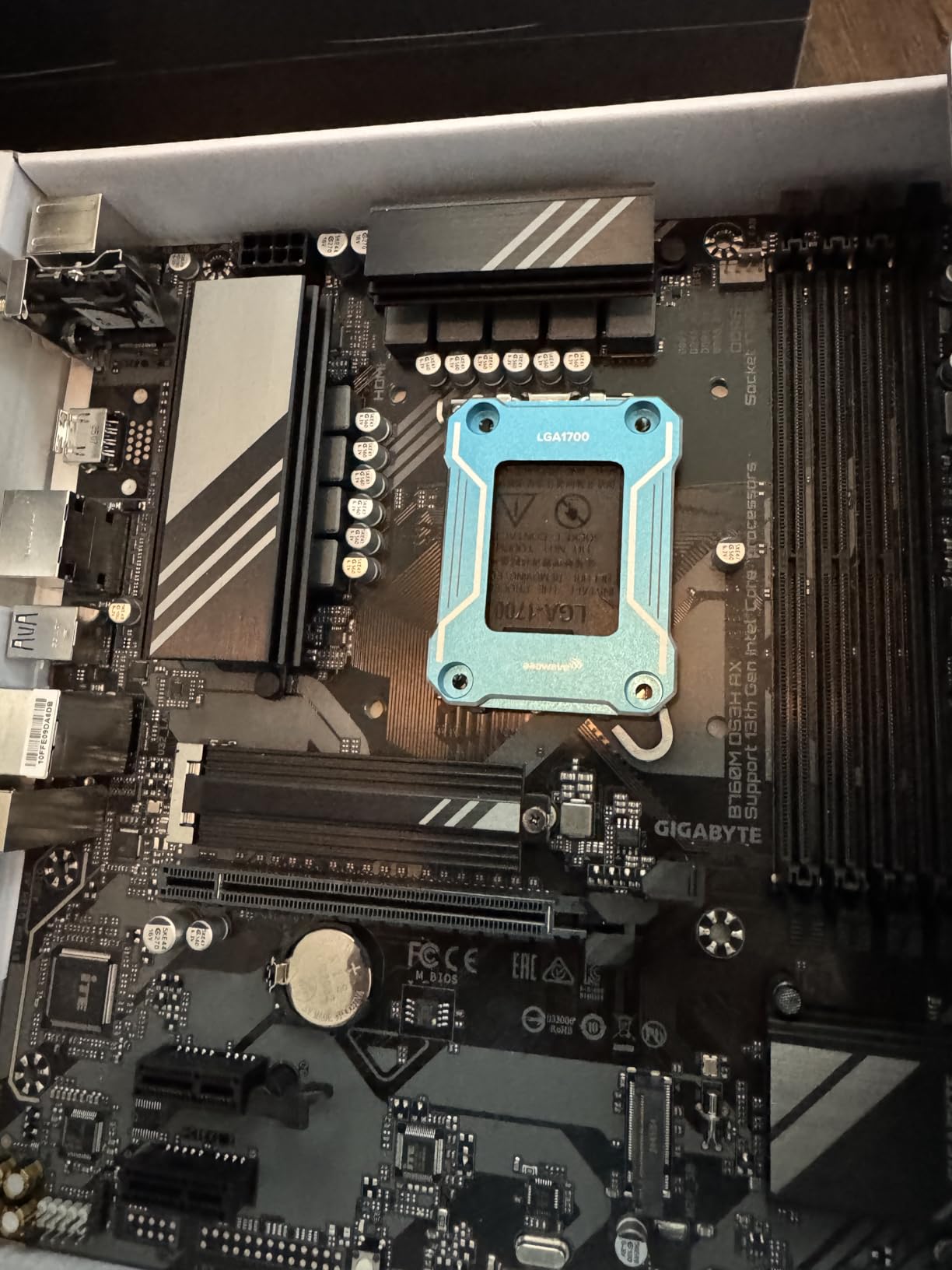 LGA1700 CPU Contact Frame, Anti-Bending Fixing Bracket for Intel 12th/13th/14th Gen, Even Pressure CPU Guard, Aluminum Alloy Blue Contact Frame with Screwdriver - Blue customer photo 2