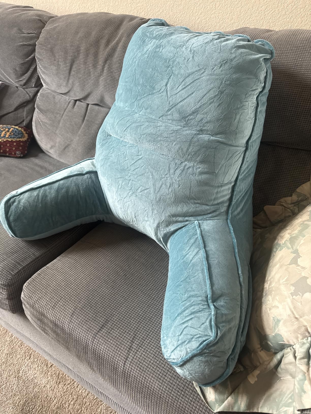 Sasttie Reading Pillow, Pillows for Reading or Relaxing - Ergonomic Support for Head, Neck, Back, and Lumbar, 21-Inch, Dark Grey customer photo 1