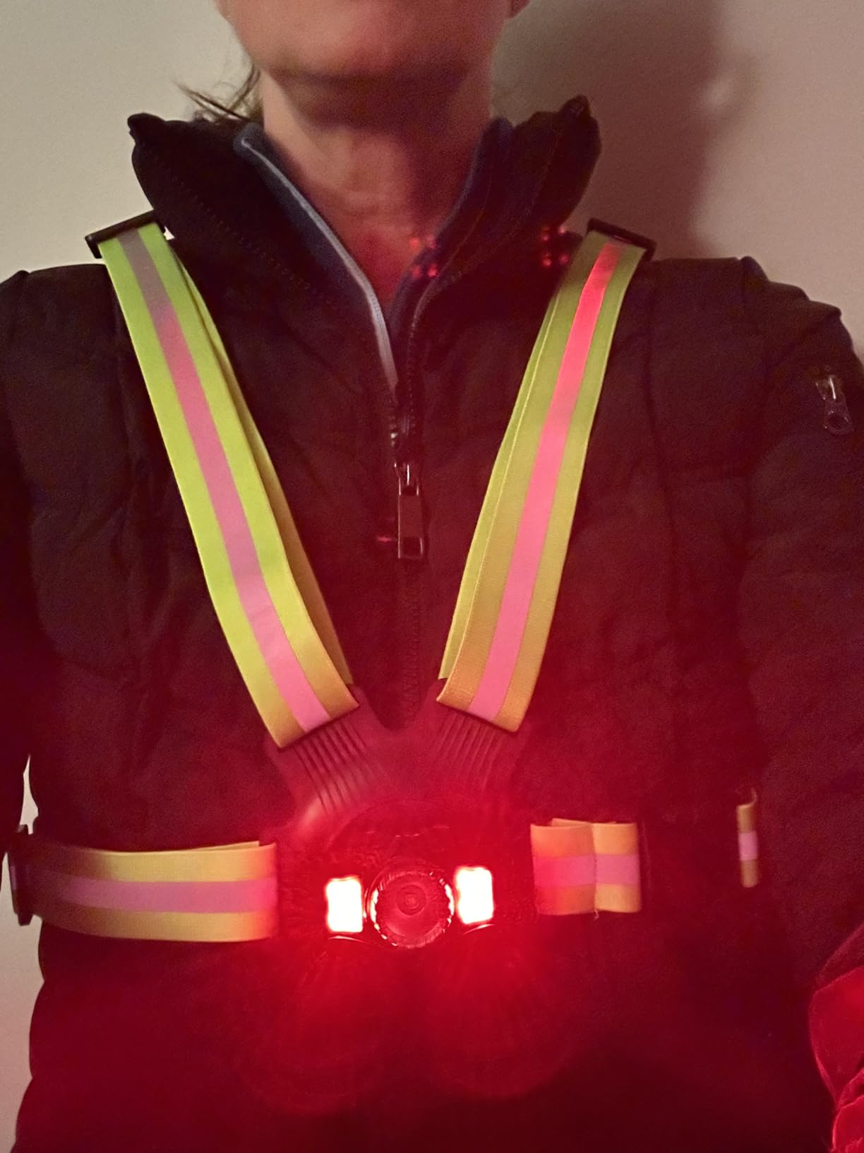 Running Lights for Runners, 500 Lumens High-Visibility Running Light with 45° Adjustable Beam & IPX4 Waterproof, Rechargeable Reflective Vest Gear for Night Walking/Jogging, 4-20Hrs Runtime customer photo 1