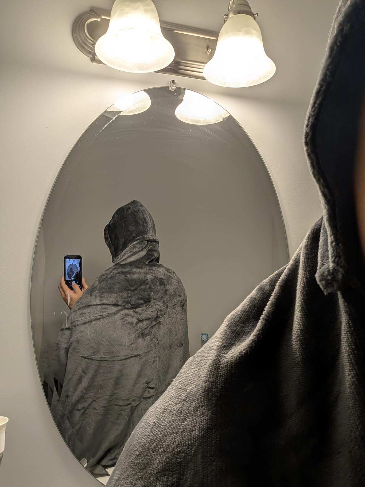 Cordless Heated Blanket Battery Powered; USB Wearable Portable Heated Throw Blanket with Hood, 20000 mAh Battery, 9 Heating Zone, 3-Level; Portable Heated Shawl Cordless; Camping (Warm Stone Gray) customer photo 1