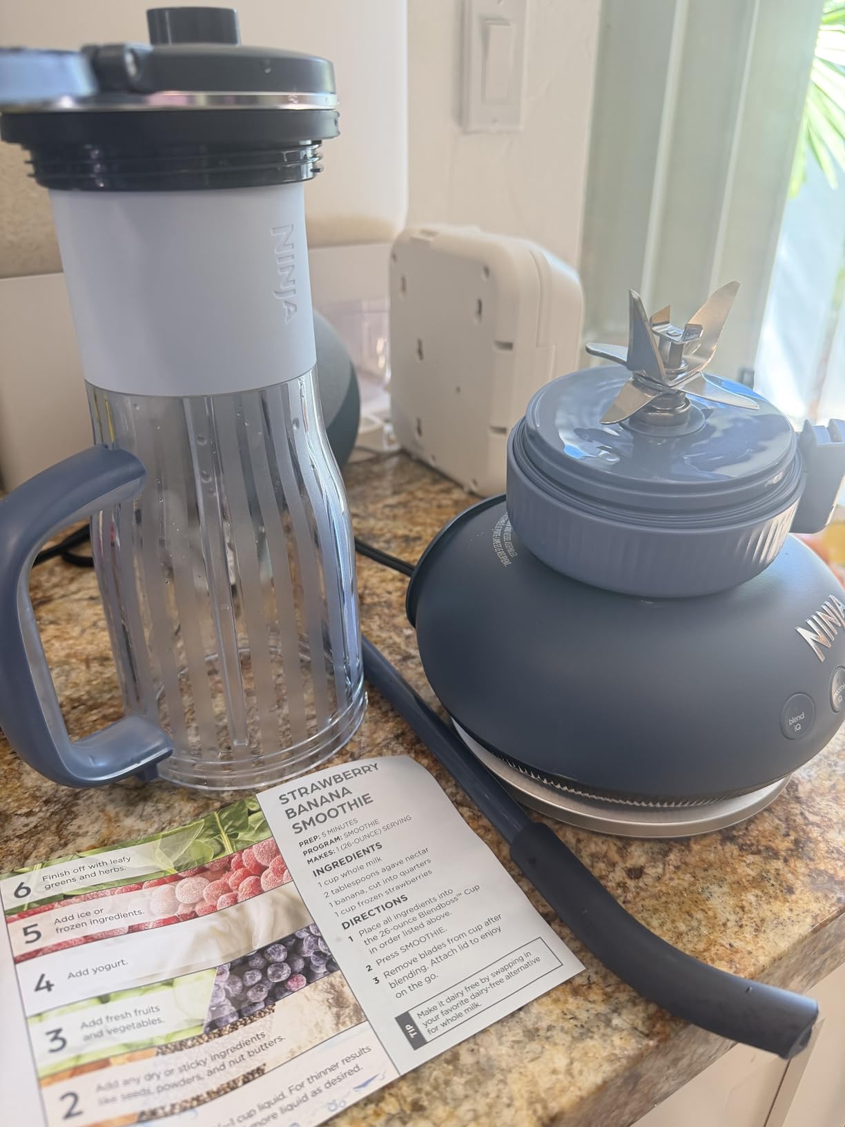 Ninja Blendboss | Personal Blender for Smoothies & Frozen Drinks | 26oz Travel Tumbler with LeakProof Lid, Chug Spout & Detachable Straw | Auto-iQ Technology | Watermelon Bubble Gum | DB351GN customer photo 2