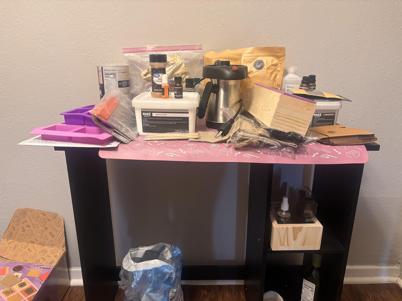 CraftZee SUPER DELUXE Soap Making Kit - All-in-One Soap Making Supplies with 6lbs Soap Base, 8 Dyes, 8 Essential Oils, Silicone Molds, Cutters, All Essential Tools & Instructions customer photo 1