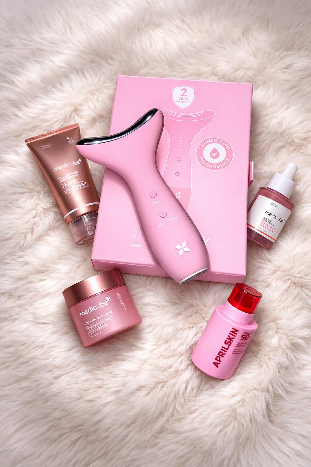 REVO Genie Facial Massager for Face and Neck, LED Face Lift Device with Heat & Vibration, Lymphatic Drainage Depuffing Tool customer photo 1