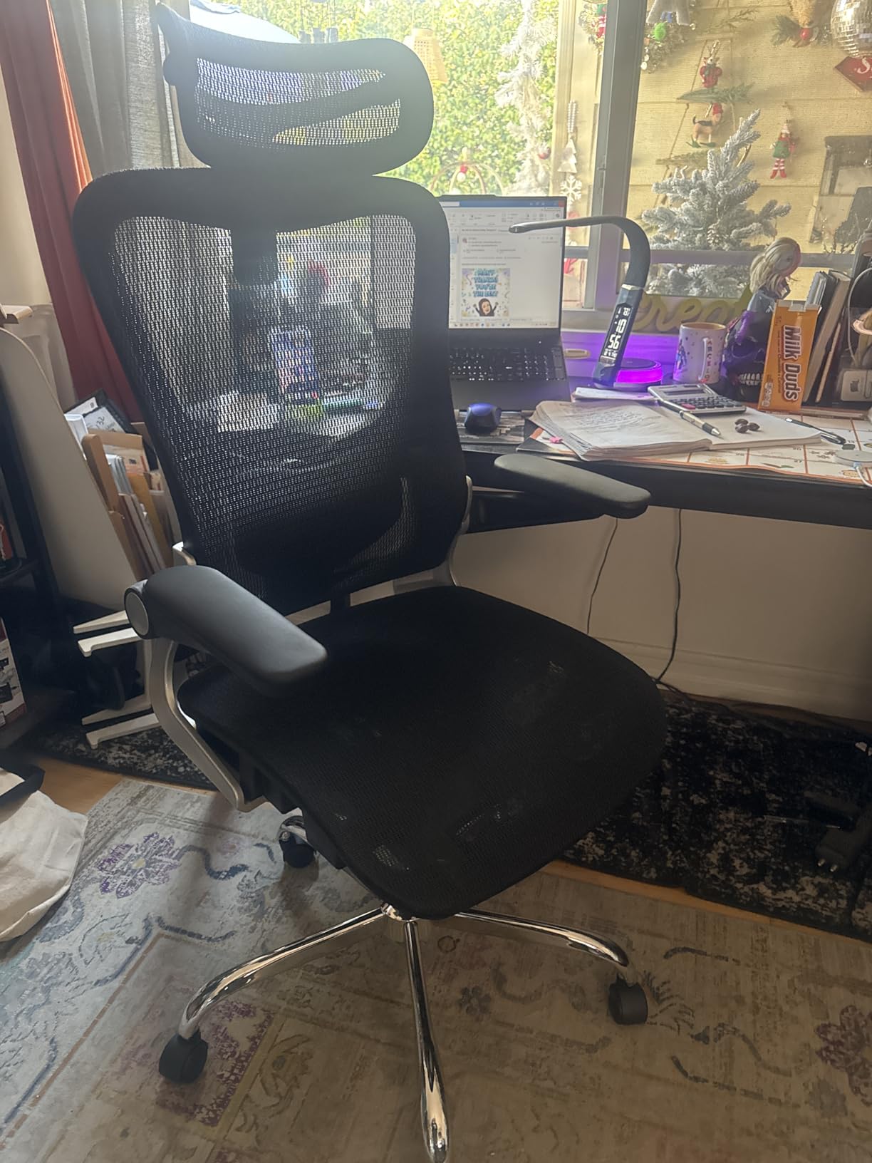 Ergonomic Office Chair, Mesh Seat Cushion with 3D Armrests and 3D Headrest, Adjustable Lumbar Support with 90-120° Rocking Function, SGS Class 4 Gas Clylinder, Black customer photo 2