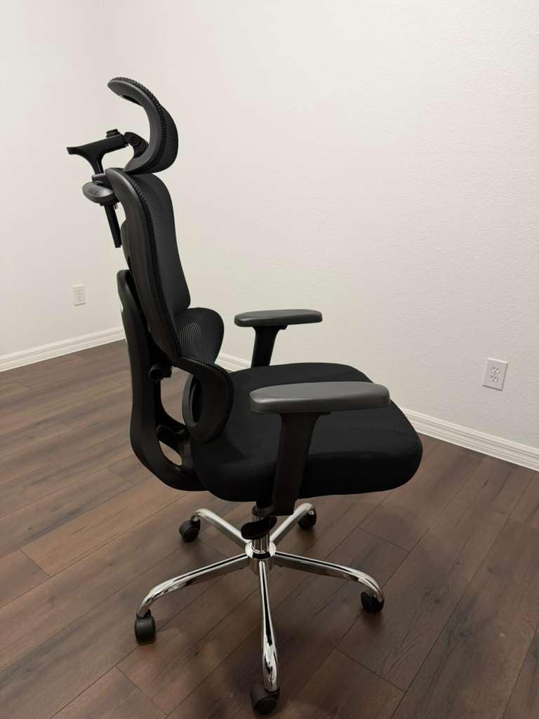 Ergonomic Office Desk Chair, High Back Mesh Office Chair with Adjustable Lumbar Support, 3D Headrest, Big and Tall Home Computer Desk Chairs Comfy for Work, Gaming, 300lbs, Black customer photo 1