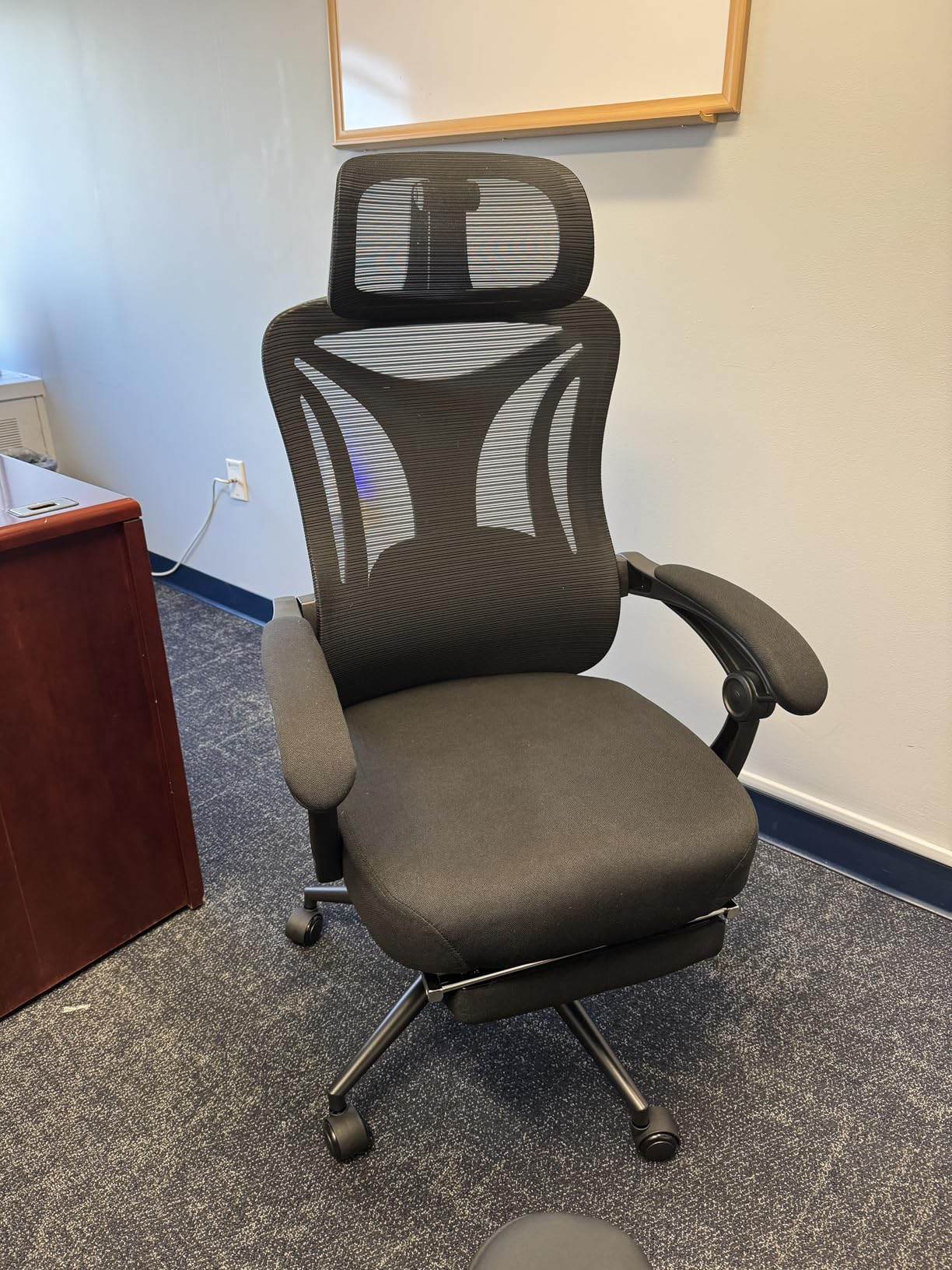 Ergonomic Office Chair with Footrest - Adjustable Lumbar Support & Headrest, 90-160° Reclining Mesh Back Computer Chair - Home Office/Gaming, 350lbs Capacity (SGS Certified) customer photo 1