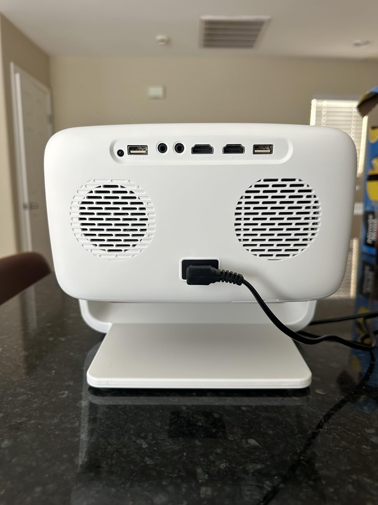 Goiaey 3200ANSI Outdoor Projector with 360°Stand, Smart 4K-Projector with WiFi and Bluetooth, 3000+ Licensed Apps/Live TV/HDR10+/50W DoIby Audio, Auto Focus, Auto Keystone customer photo 2