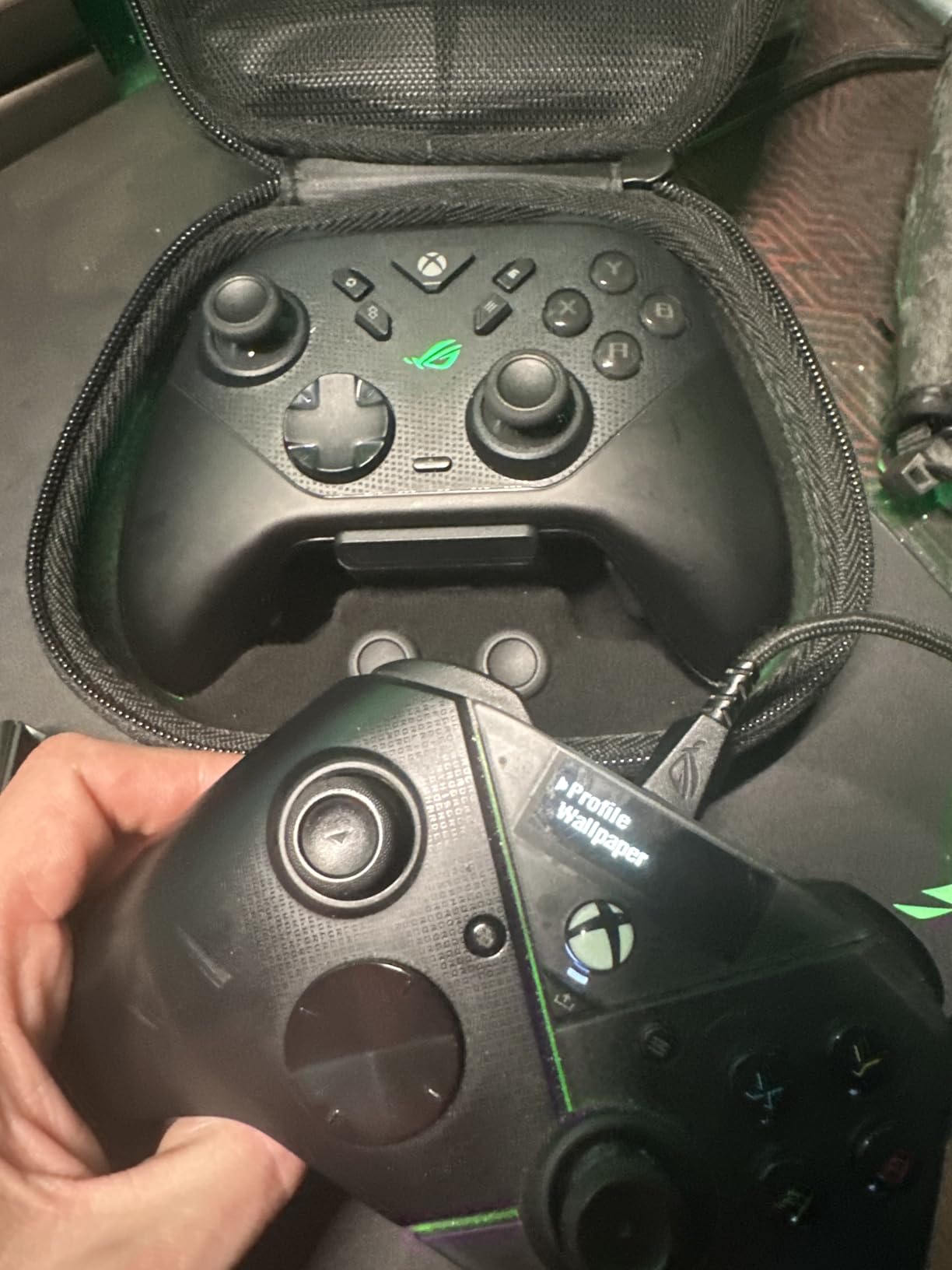 ROG Raikiri II Xbox Wireless Gaming Controller - 2.4GHz/BT/3.5mm, TMR Joysticks, Anti-Slip Grip, Travel Case, up to 50H Battery, Web-based Config - for Xbox Series X|S, ROG Ally, PC customer photo 1