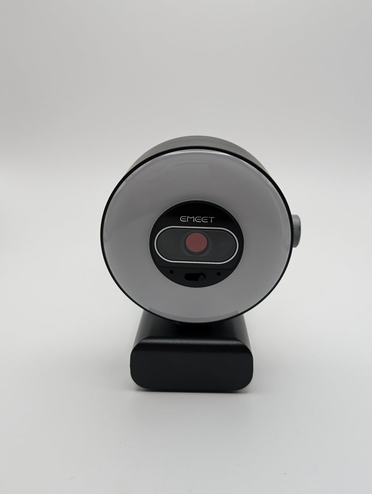 EMEET S600L 4K Webcam for Streaming with Ring Light, 4 Lighting Modes, AI Imaging, 0.2S PDAF, 2 Mics, Dial Control, 4K Webcam with Light for OBS/Twitch/YouTube/Zoom/PC/Mac customer photo 1