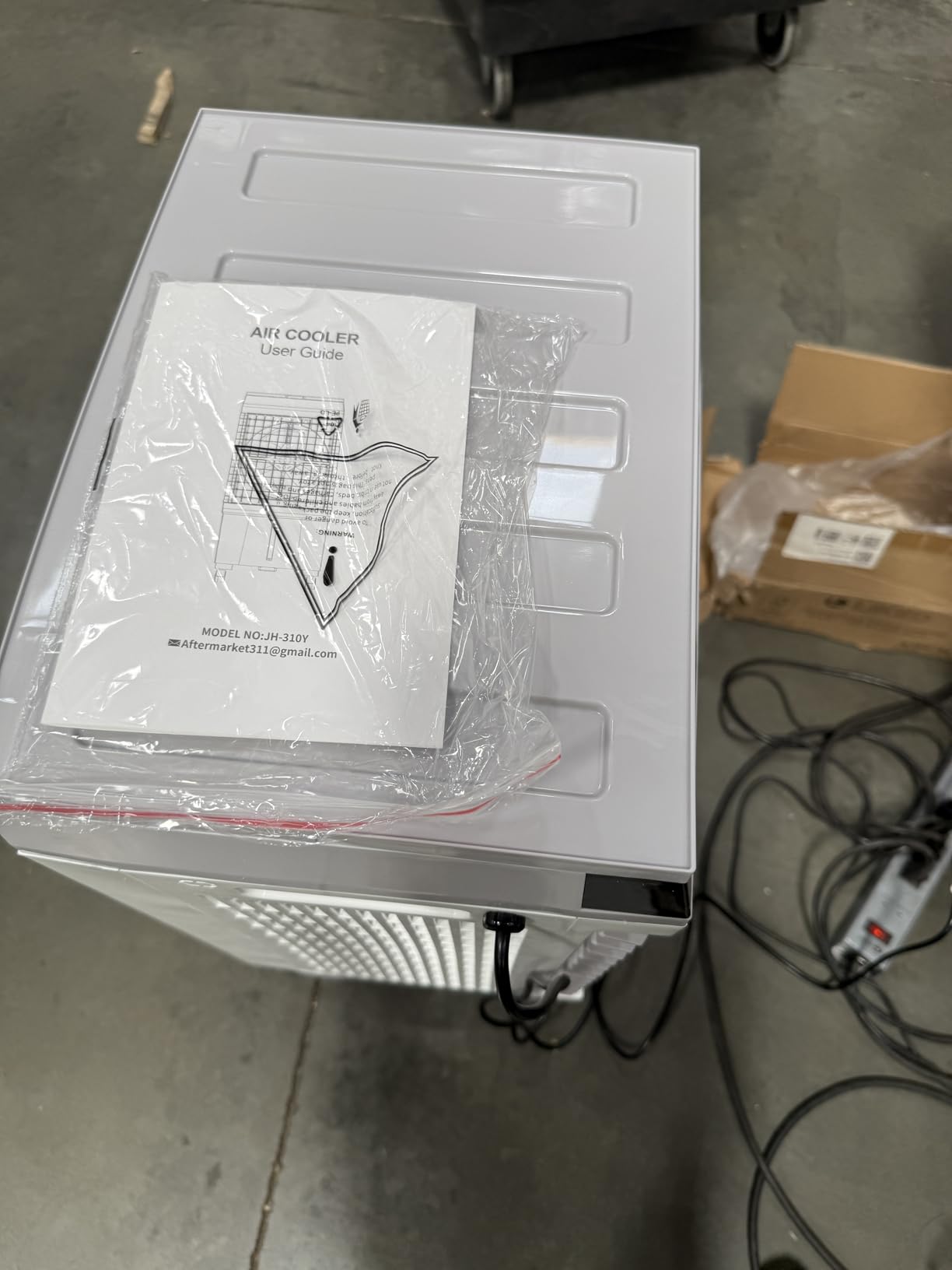 Uthfy Evaporative Air Cooler, 3-IN-1 Swamp Cooler with 5.3 Gallon Water Tank, 6 Ice Packs, Remote, 12H Timer, 120°Oscillation, Portable Cooling Fan with 3 Speeds for Bedroom Home Office Garage customer photo 2