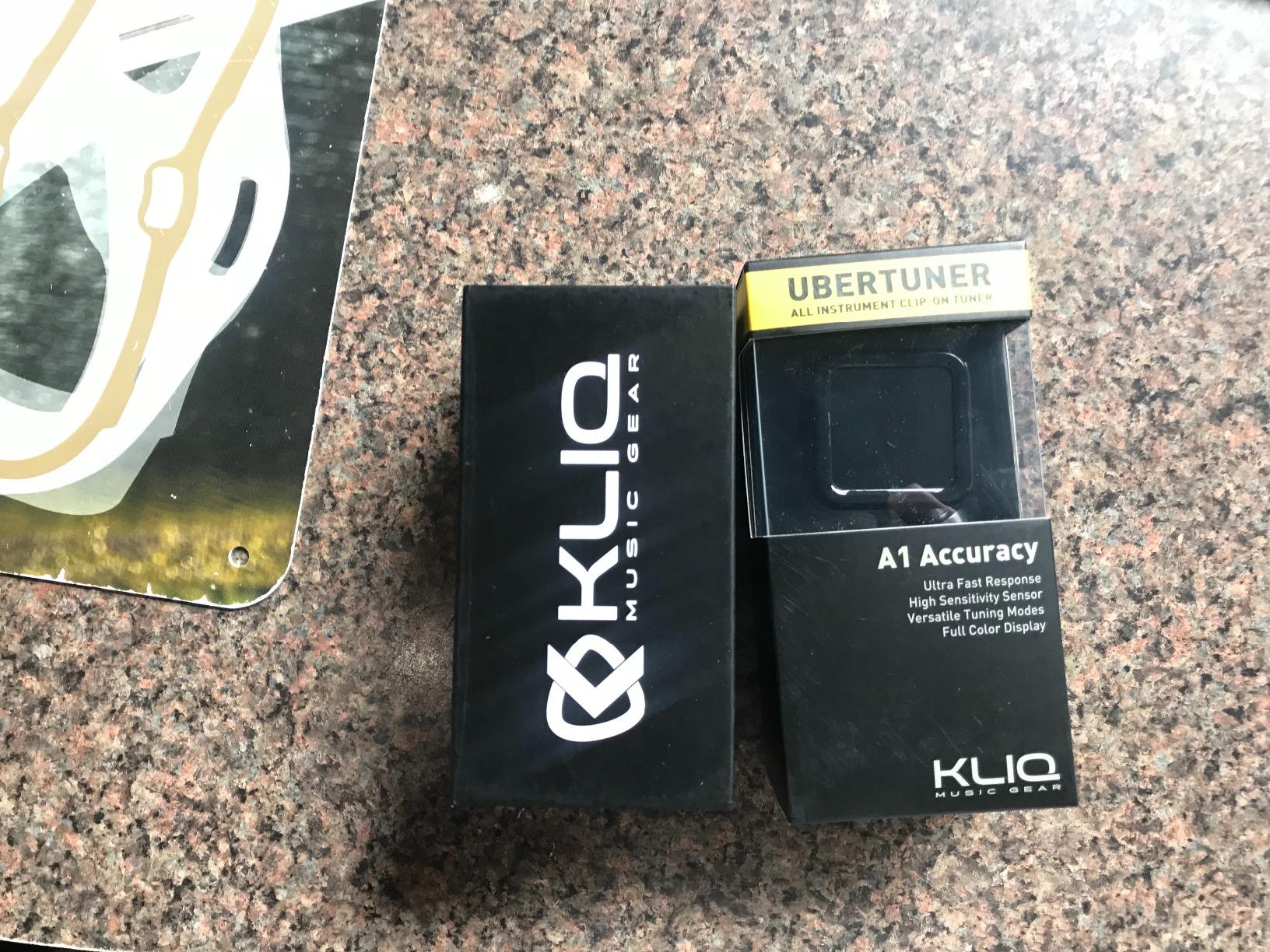 KLIQ TinyTune Pro Stage Tuner Pedal for Guitar & Bass, Mini Chromatic Pedal with True Bypass, Silent Switch, Flat Tuning, LED Display & Pitch Calibration customer photo 2