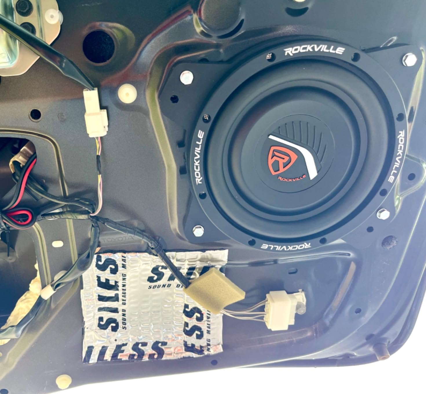 Rockville W8T4-S2 8-inch 1000W Peak/250W RMS 2-Ohm Shallow Mount Car Audio Subwoofer, Slim Design customer photo 1