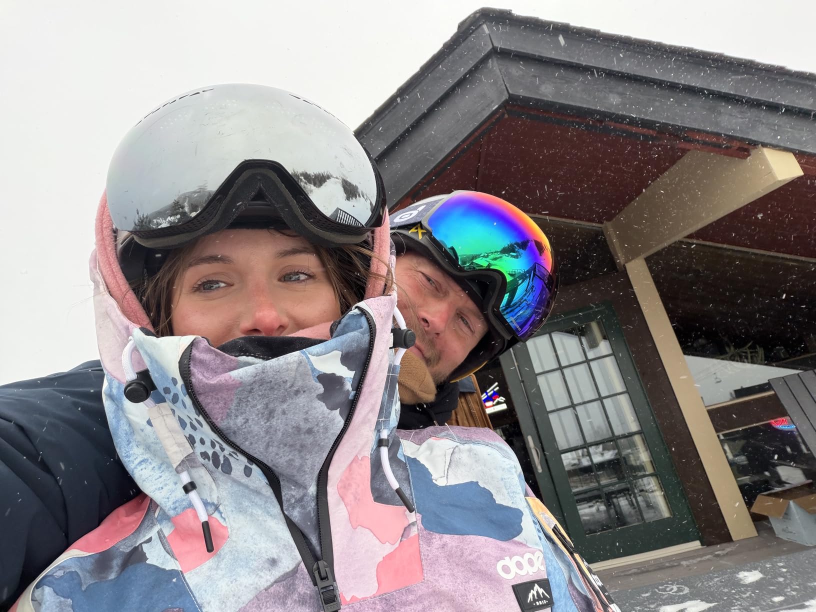 Odoland Magnetic Interchangeable Ski Goggles with 2 Lens, Large Spherical Frameless Snow Snowboard Goggles for Men Women customer photo 2