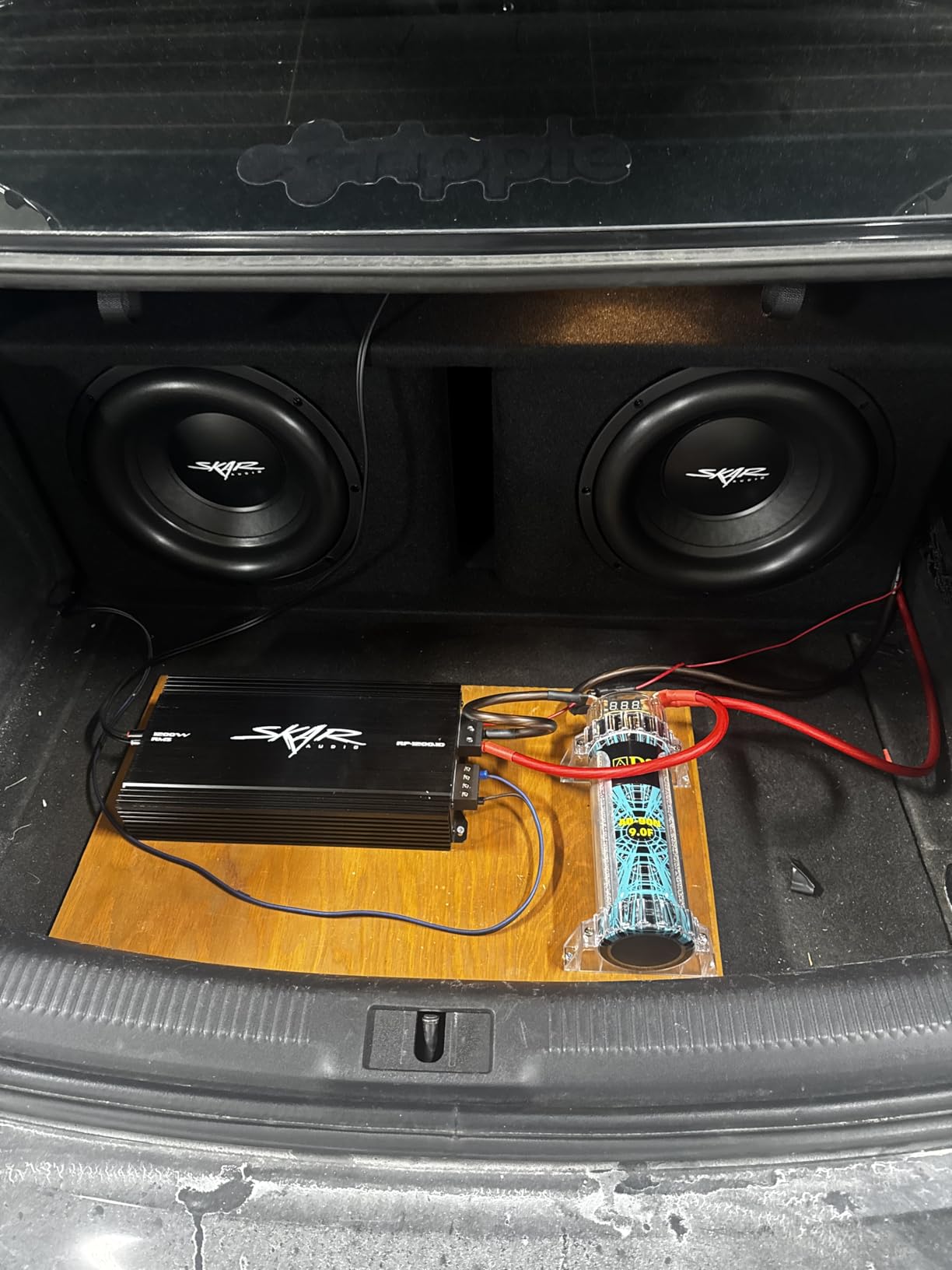 Skar Audio Dual 12-inch Complete 2,400 Watt SDR Series Subwoofer Bass Package - Includes Loaded Enclosure with Amplifier customer photo 1