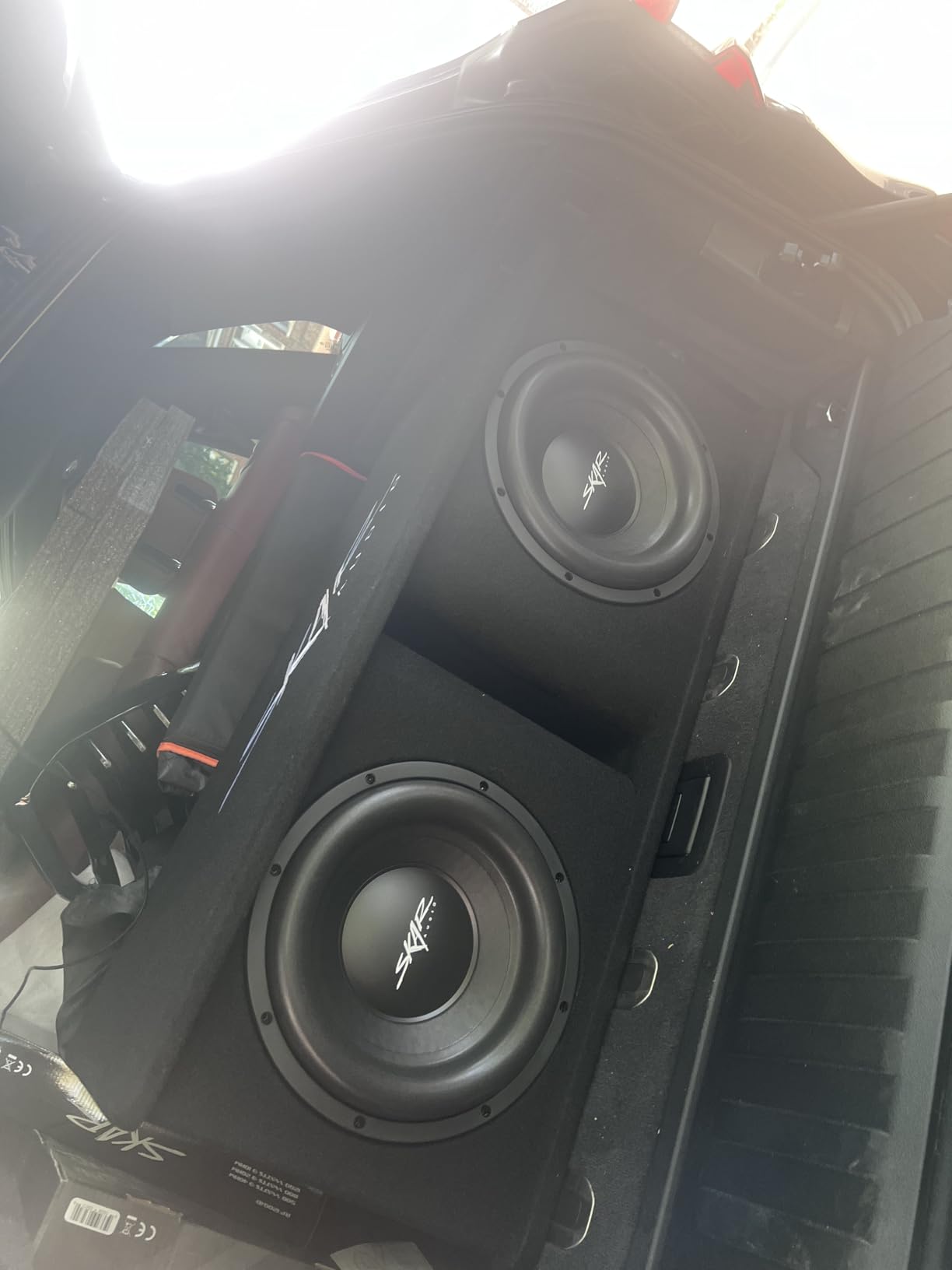 Skar Audio Dual 12-inch Complete 2,400 Watt SDR Series Subwoofer Bass Package - Includes Loaded Enclosure with Amplifier customer photo 2