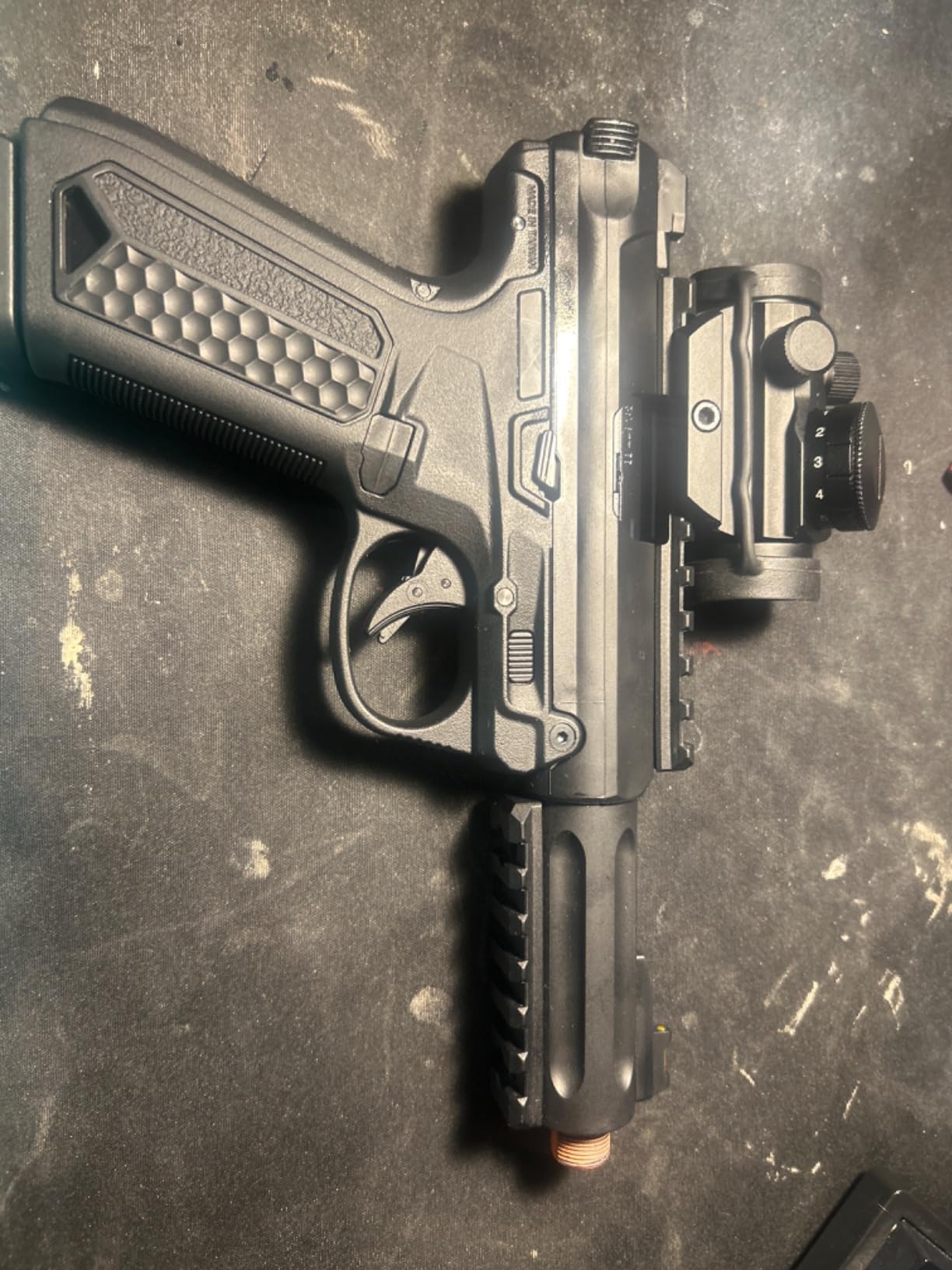 Action Army AAP-01 (Black), Green-Gas customer photo 1