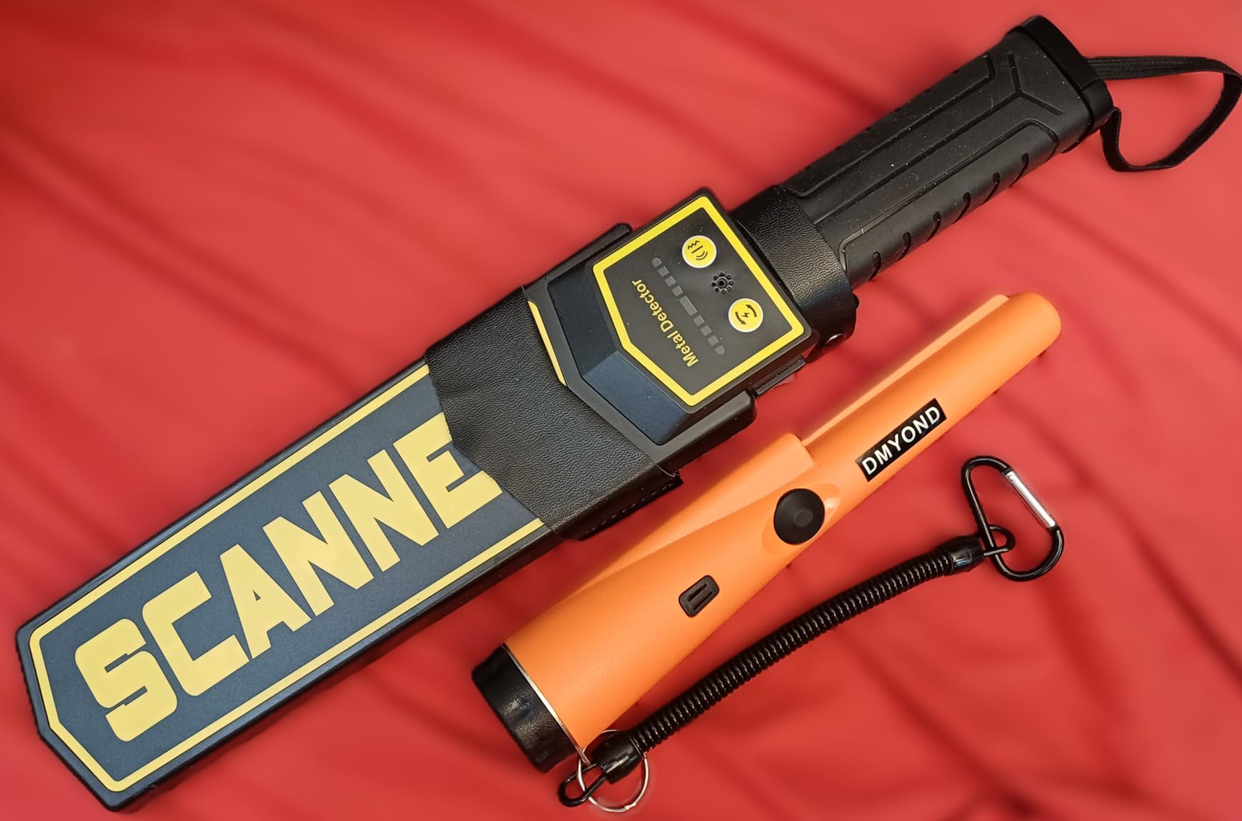 Dmyond Metal Detector Pinpointer - Professional Waterproof Handheld Pin Pointer Wand - High Sensitivity 360° Detection - Search Treasure Pinpointing Finder Probe for Adults, Kids - Orange customer photo 1