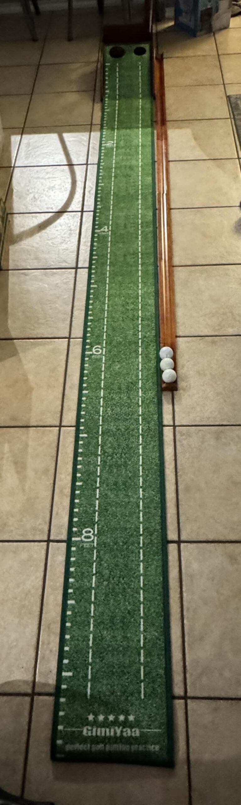 GimYaa Golf Putting mat Green Indoor and Outdoor with Auto Ball Return customer photo 1