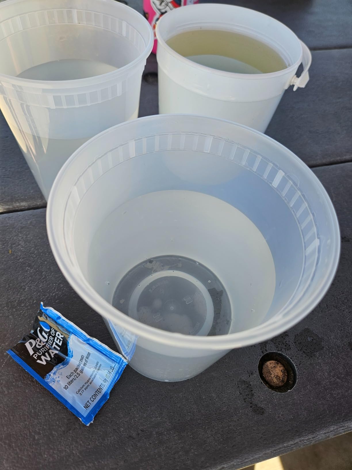 P&G Purifier of Water Portable Water Purifier Packets. Emergency Water Filter Purification Powder Packs for Camping, Hiking, Backpacking, Hunting, and Traveling. (4 Packets) customer photo 2