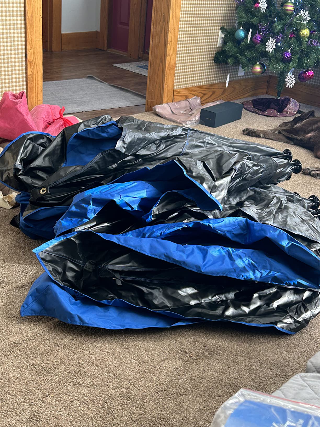 Outsunny Pop-Up Portable Ice Fishing Tent - 5-8 Person Ice Shanty with Two Doors, Windows and Vents, Carry Bag Included customer photo 1