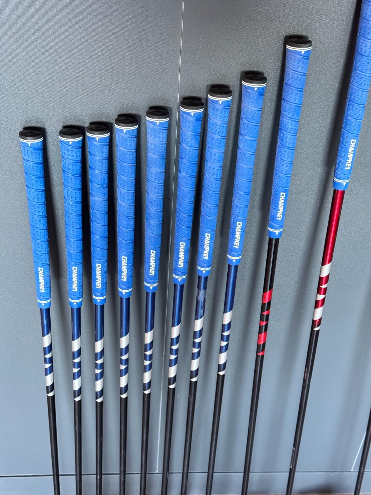 CHAMPKEY WRAP-Y Rubber Golf Grips 13 Pack Come with All Repair Kits - High Feedback and Traction Golf Club Grips customer photo 1
