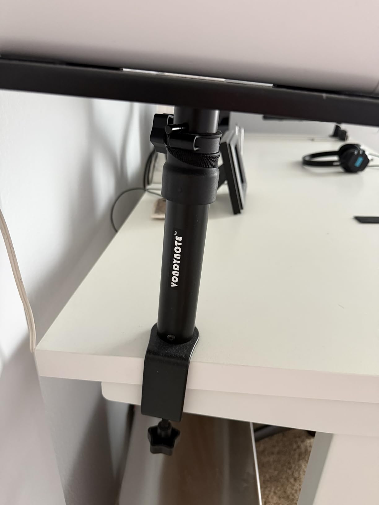 Vondynote Set of 2 Desktop Clamp Speaker Stands Short Studio Monitor Stands Height Adjustable customer photo 1