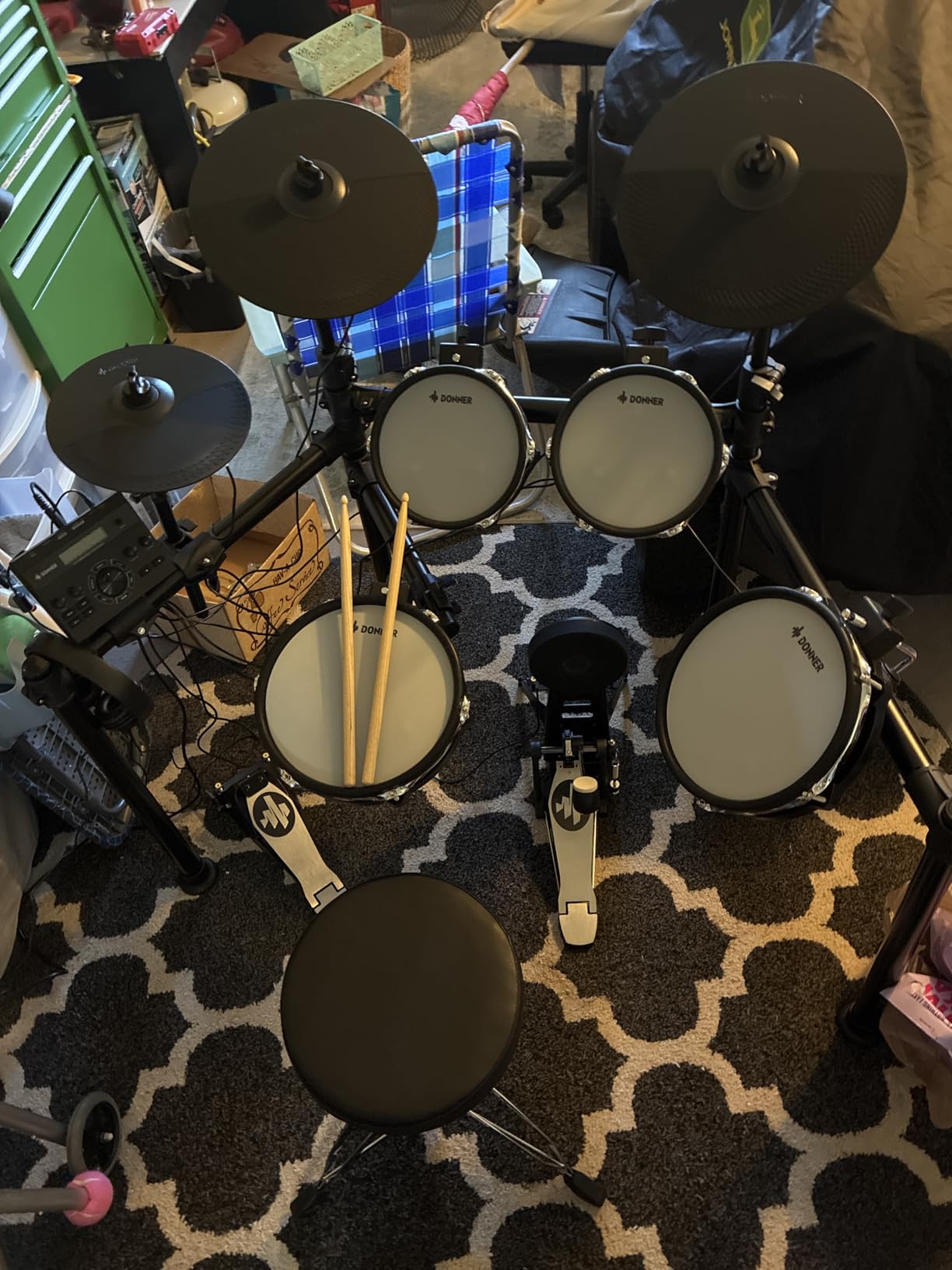 Donner DED-200 MAX Electronic Drum Set with Industry Standard Mesh Heads, 10'' Snare, 8