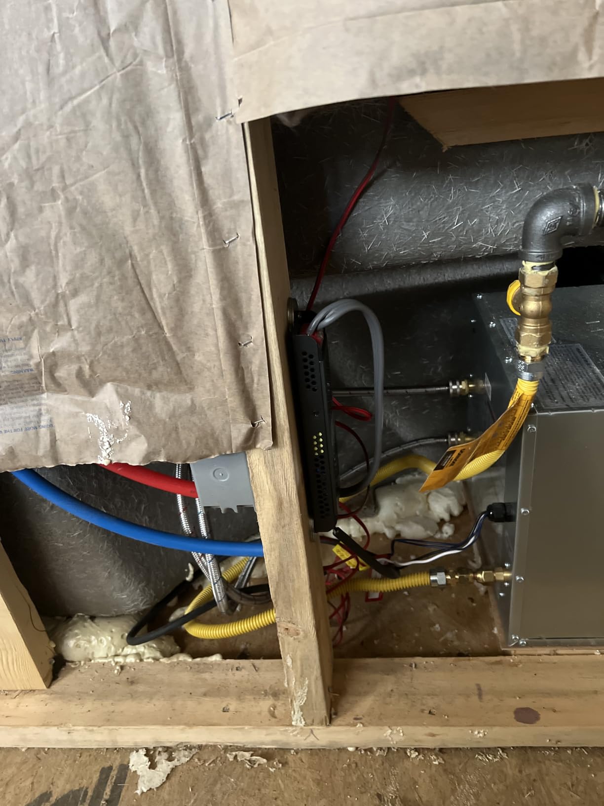 KINGRVER Tankless RV Water Heater SUMMIT XT, Instant On-Demand Hot Water customer photo 1