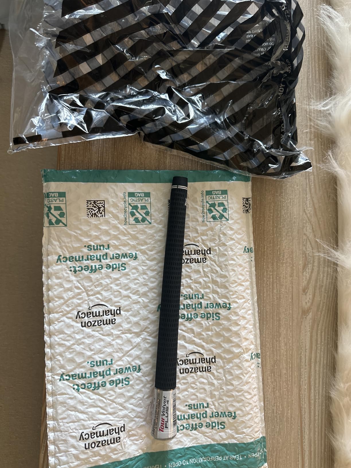 Golf Pride Tour Velvet Plus4 Golf Club Grip - Best All-Around Grip with Larger Lower Hand - Slip-Resistant Durable Rubber with Uniform Plus-Sign Texture customer photo 1