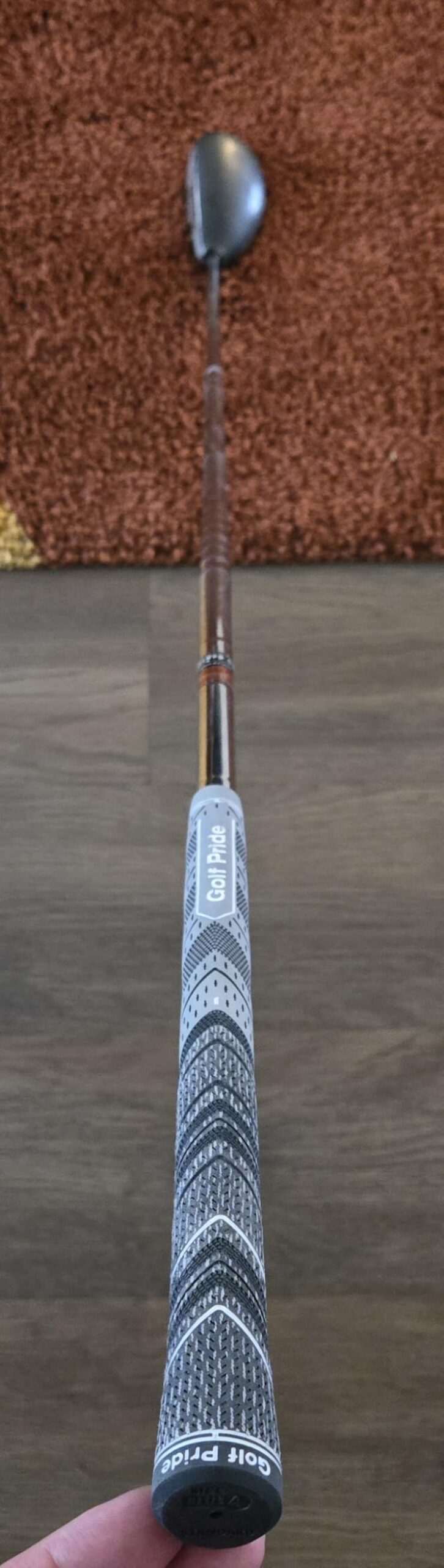 Golf Pride MCC Plus4 Golf Club Grip - All-Weather Hybrid Grip with Larger Lower Hand - Brushed Cotton Cord & Pebbled Texture - Grey customer photo 1