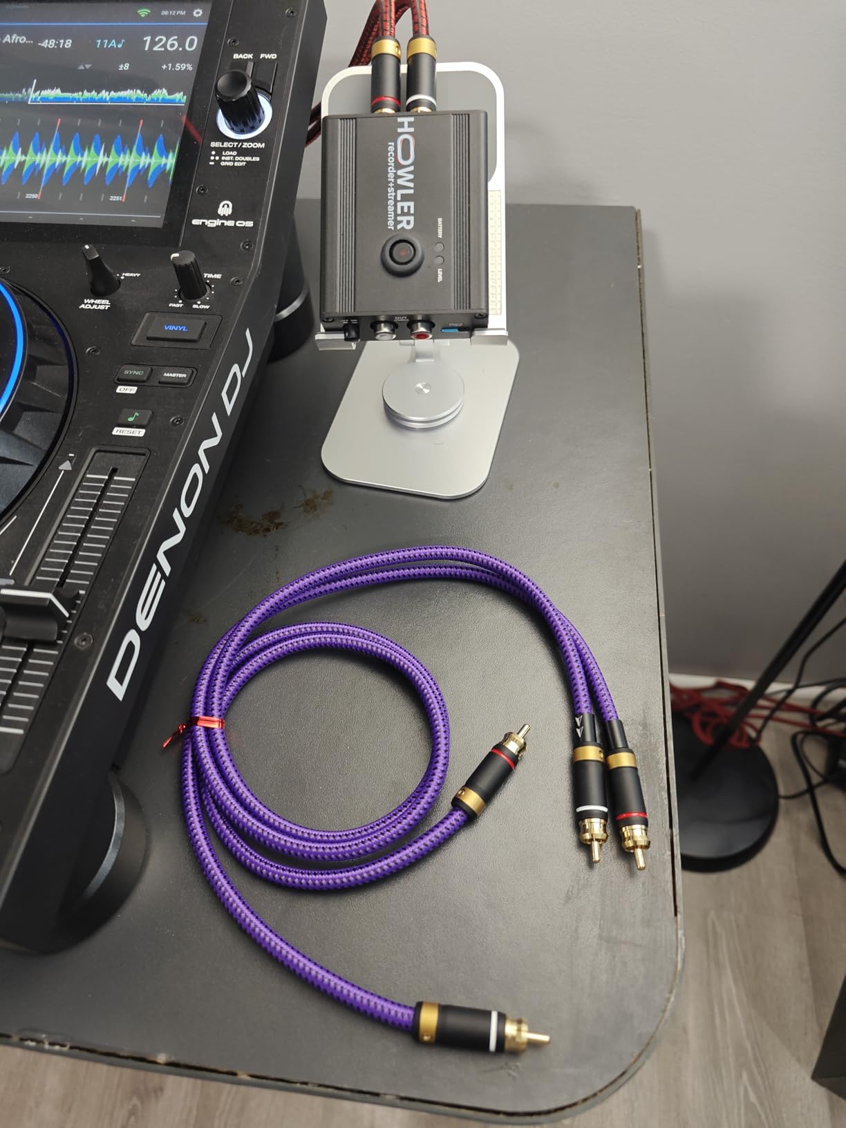 2 RCA to 2 RCA Audio Cable Heavy Duty 24K Gold-Plated Pure Copper Shell Oxygen-Free Copper for Home Theater HDTV Amplifiers Hi-Fi Systems Speakers - Purple Top Series (3.2FT/1m) customer photo 1