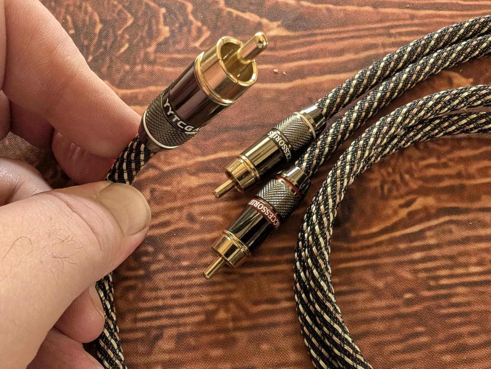 Audiophile HiFi Audio RCA Cables - RCA Splitter 1 Male 2 Male, 15 AWG, 4N OFC Core, Gold-Plated Plugs, with Nylon Braid, Subwoofer Cable, Compatible with Amplifier, CD Player, Turntable (3.28ft/1m) customer photo 2