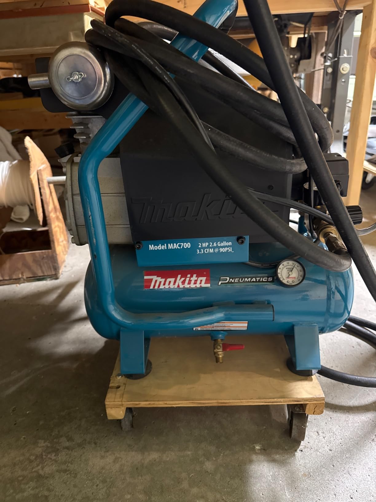 Makita MAC700 2.0 HP Big Bore Air Compressor customer photo 2