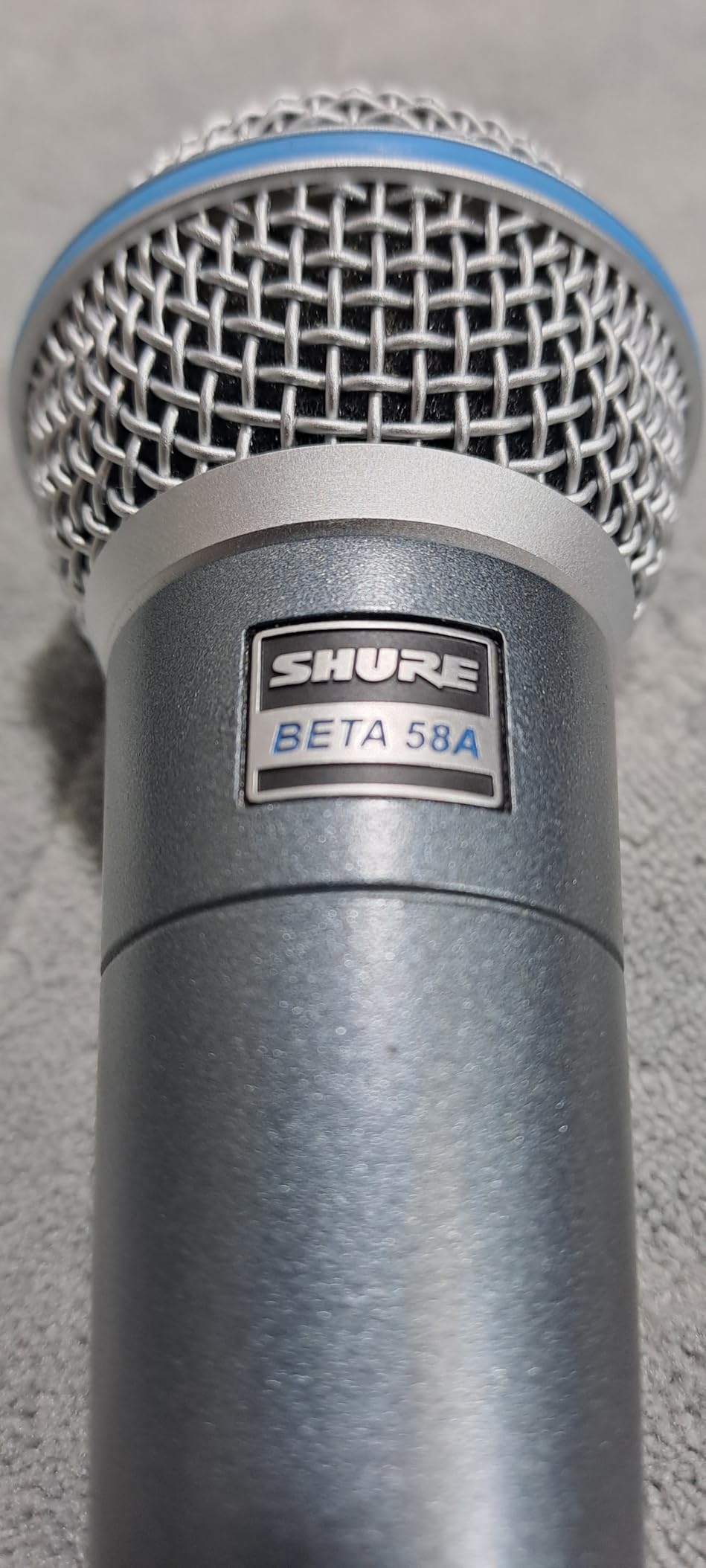 Shure BETA 58A Vocal Microphone - Single Element Supercardioid Dynamic Mic for Stage and Studio customer photo 2