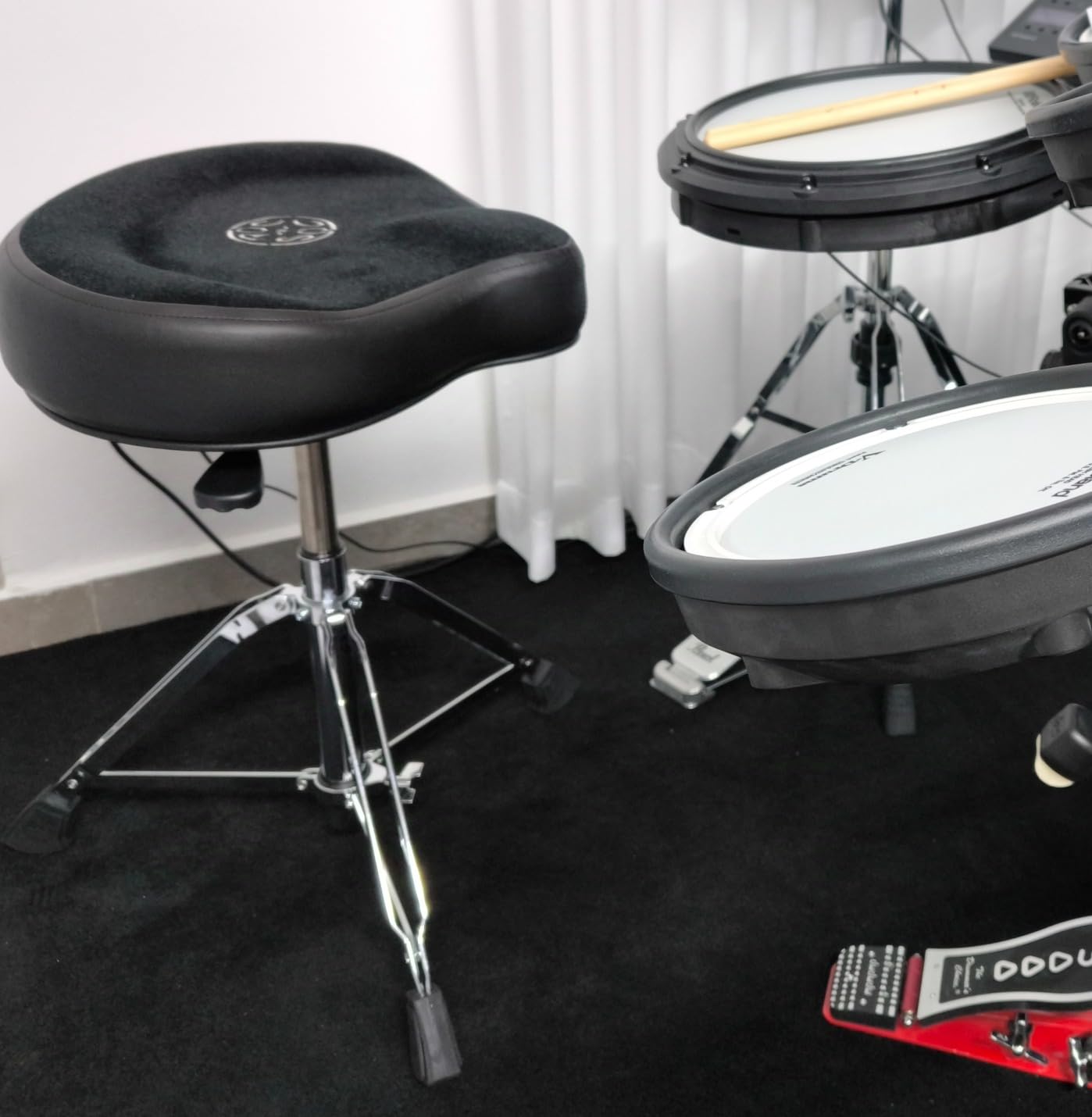 ROC-N-SOC Nitro Extended Gas Drum Throne with Original Saddle - Black customer photo 2