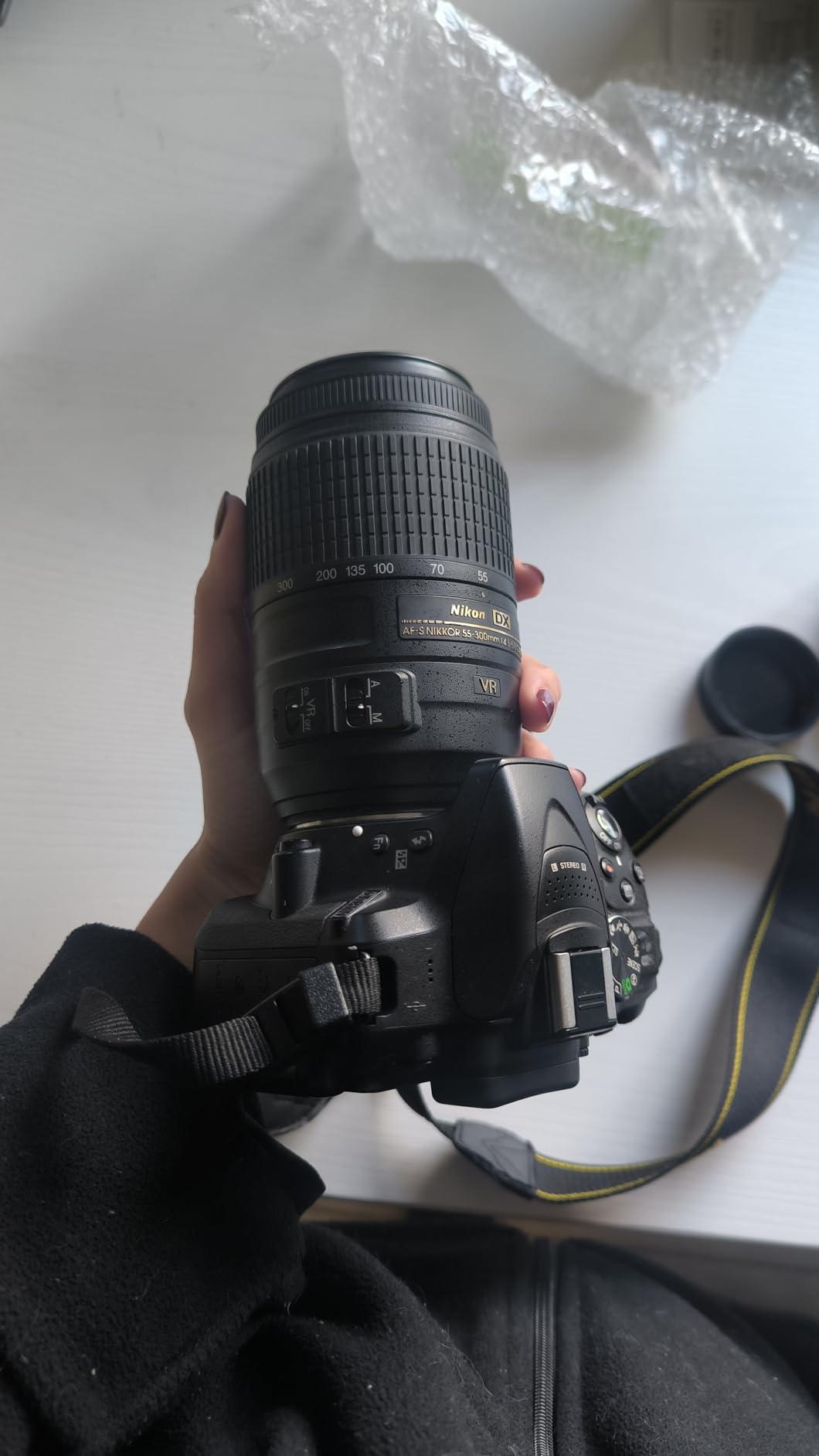 Nikon AF-S DX NIKKOR 55-300mm f/4.5-5.6G ED Vibration Reduction Zoom Lens with Auto Focus for Nikon DSLR Cameras customer photo 2
