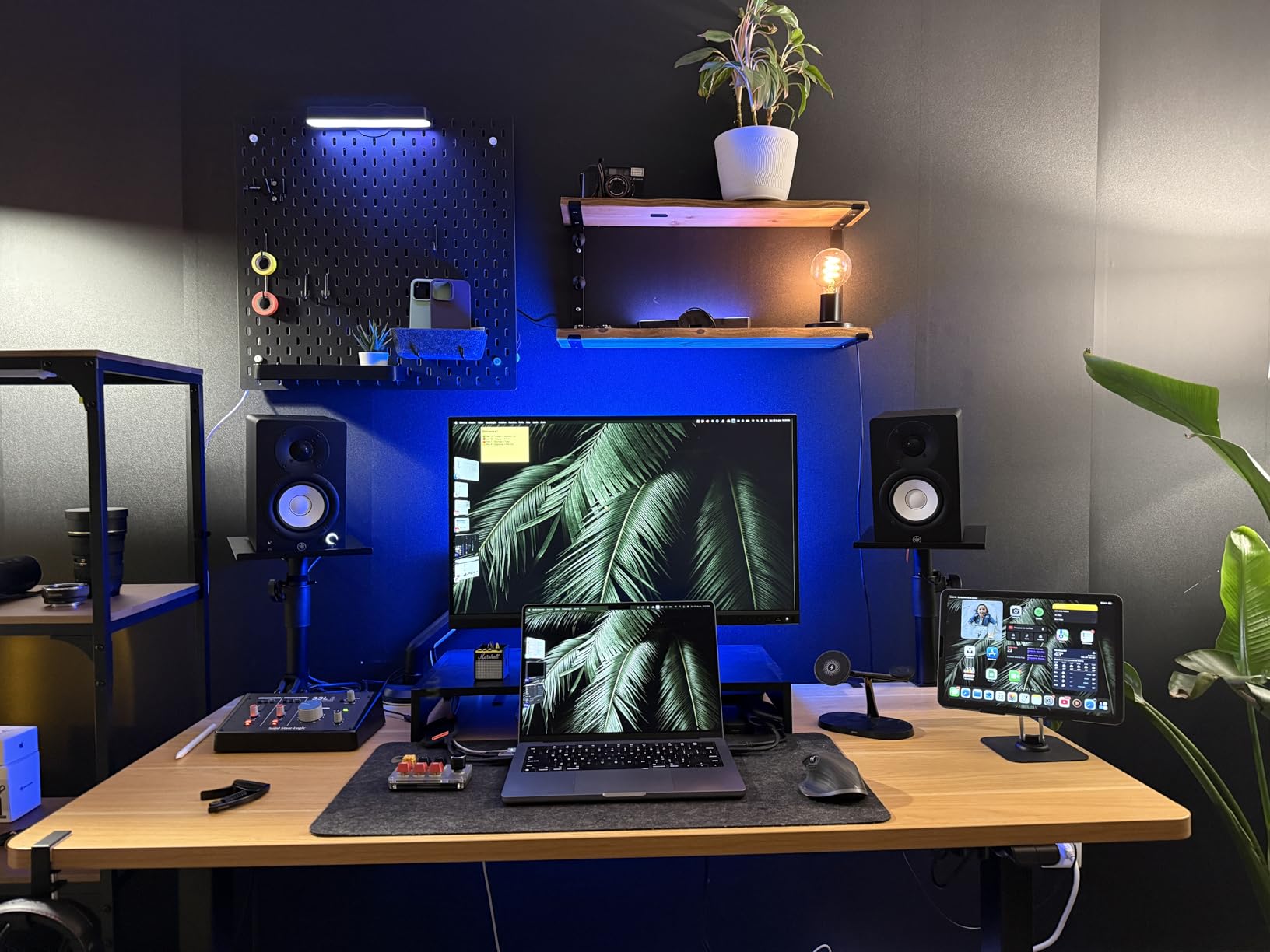 Yamaha HS5 W 5-Inch Powered Studio Monitor Speaker, White customer photo 2