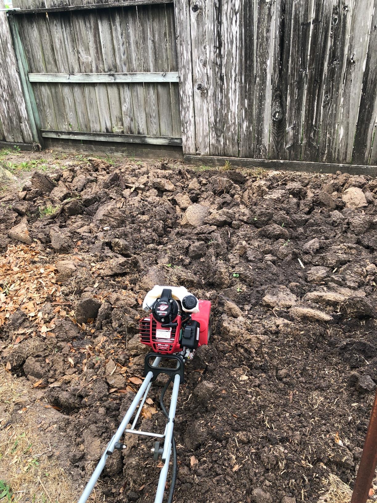 Mantis 7940 4-Cycle Tiller Cultivator Powered by Honda - Lightweight, Powerful and Compact - No Fuel Mix, Sure-Grip Handles - Built To Be Durable and Dependable customer photo 2