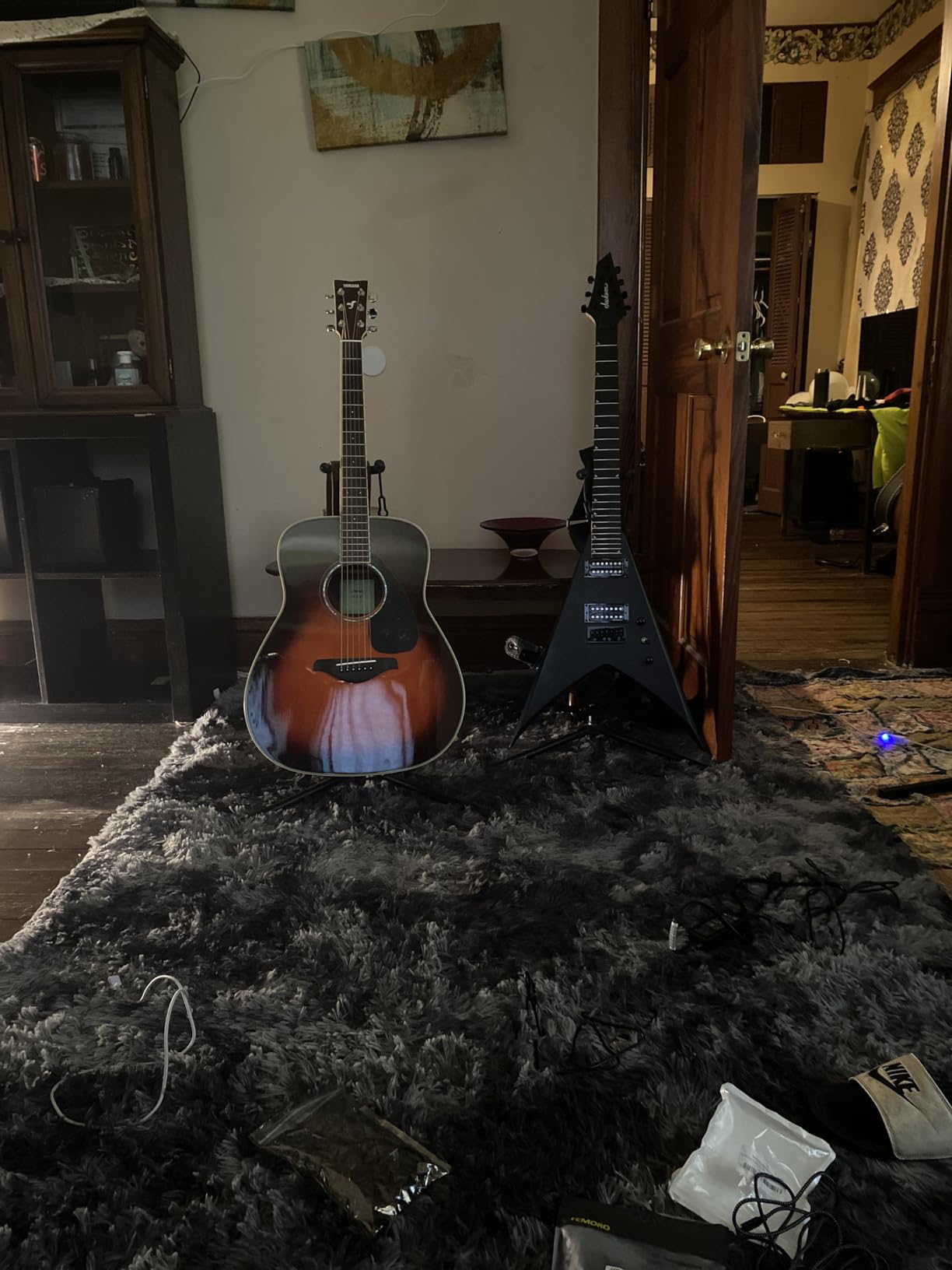 Yamaha FG830 Solid Top Folk Guitar, Natural customer photo 1