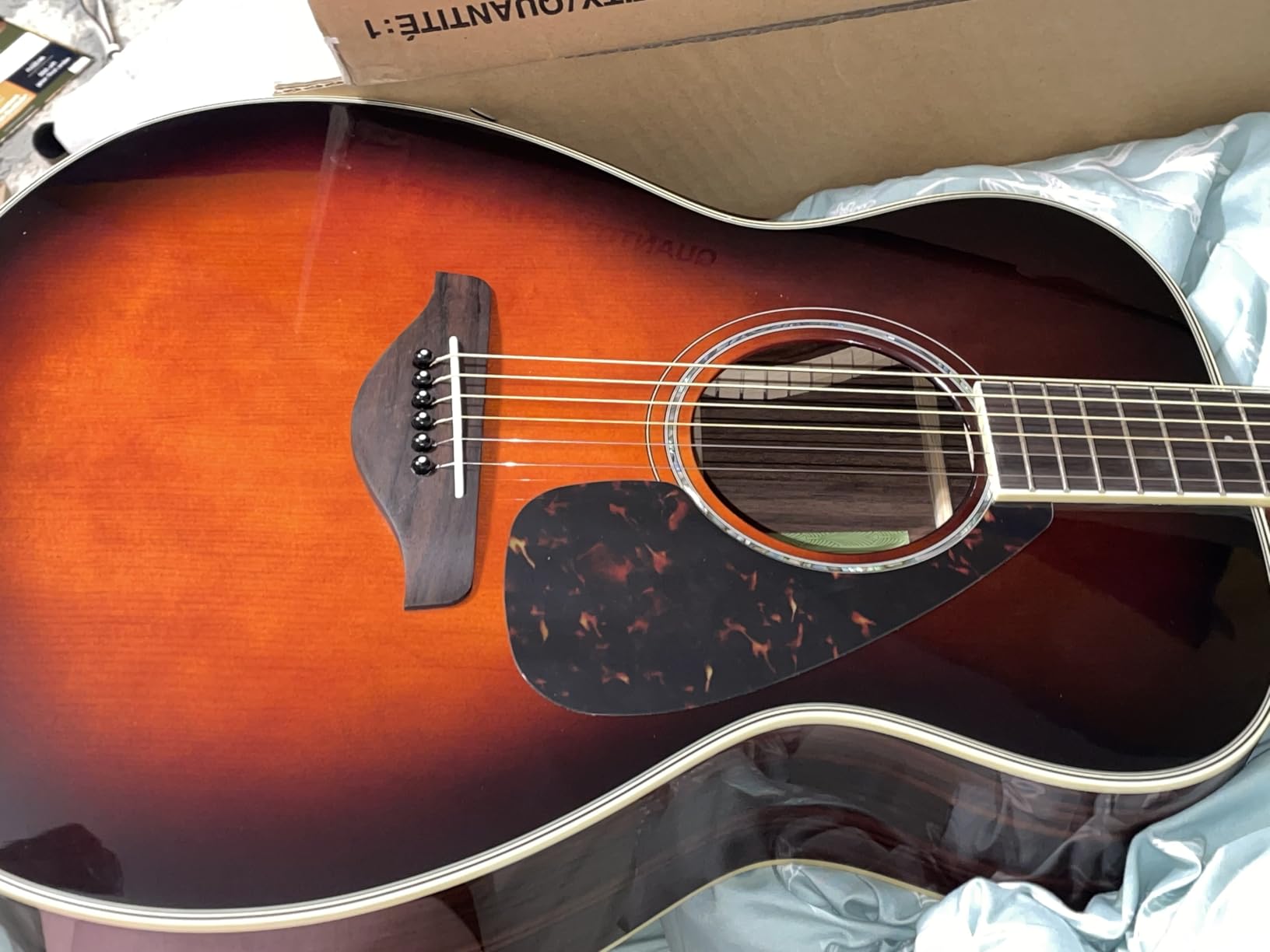 Yamaha FG830 Solid Top Folk Guitar, Natural customer photo 2