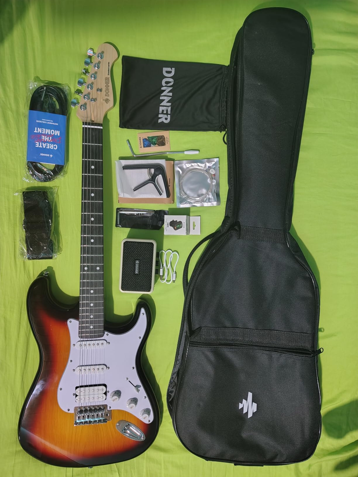 Donner DST-100B 39 Inch Electric Guitar Beginner Kit Solid Body Full Size Black HSS for Starter, with Amplifier, Bag, Digital Tuner, Capo, Strap, String,Cable, Picks customer photo 2