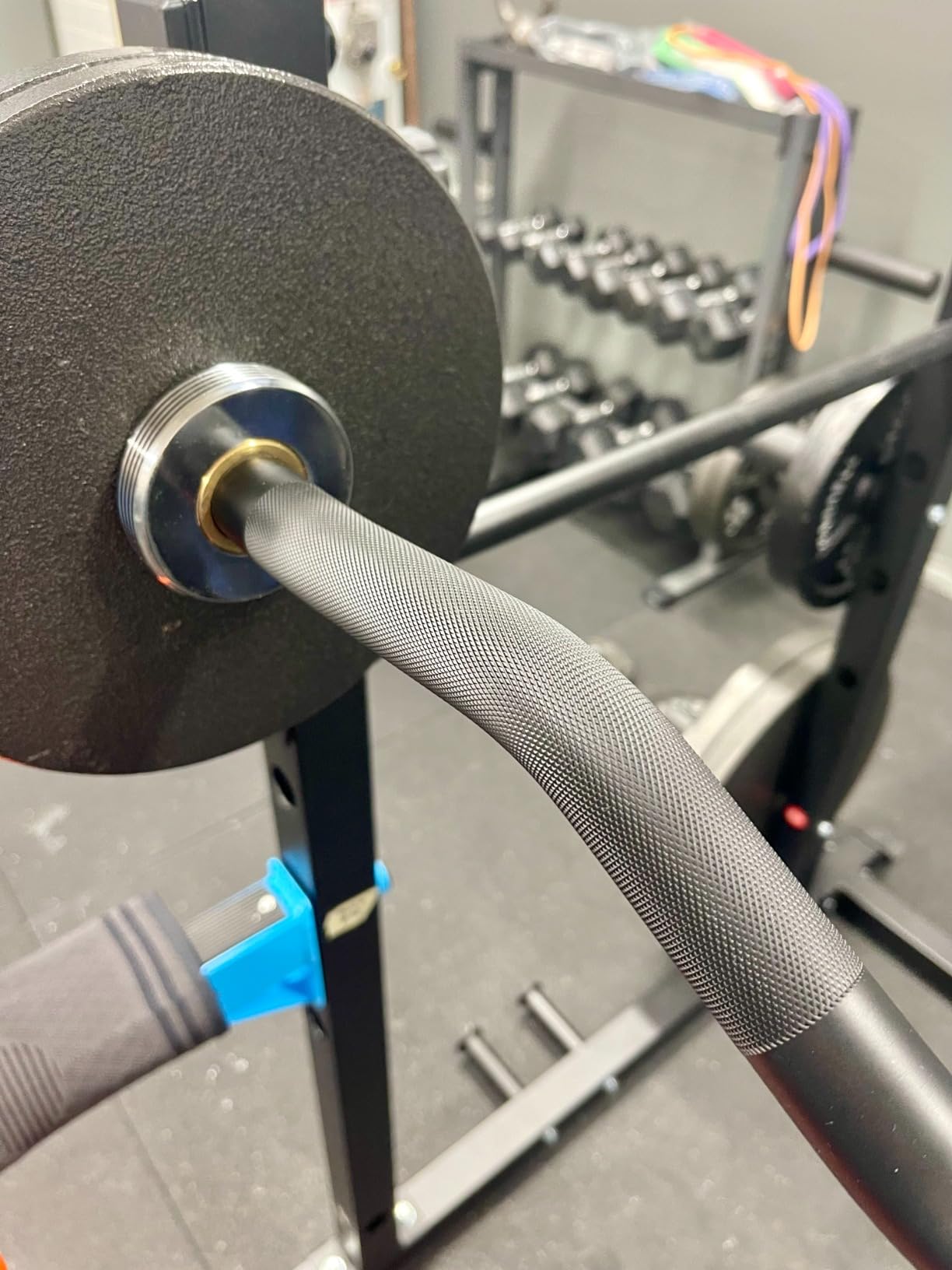 EZ Curl Bar [Bells of Steel] EZ Bar Olympic Curl Barbell for Bicep, Tricep Workouts, 2-Inch Curling Barbell with Angled Grips for Home Gym, 500lb Weight Capacity customer photo 2