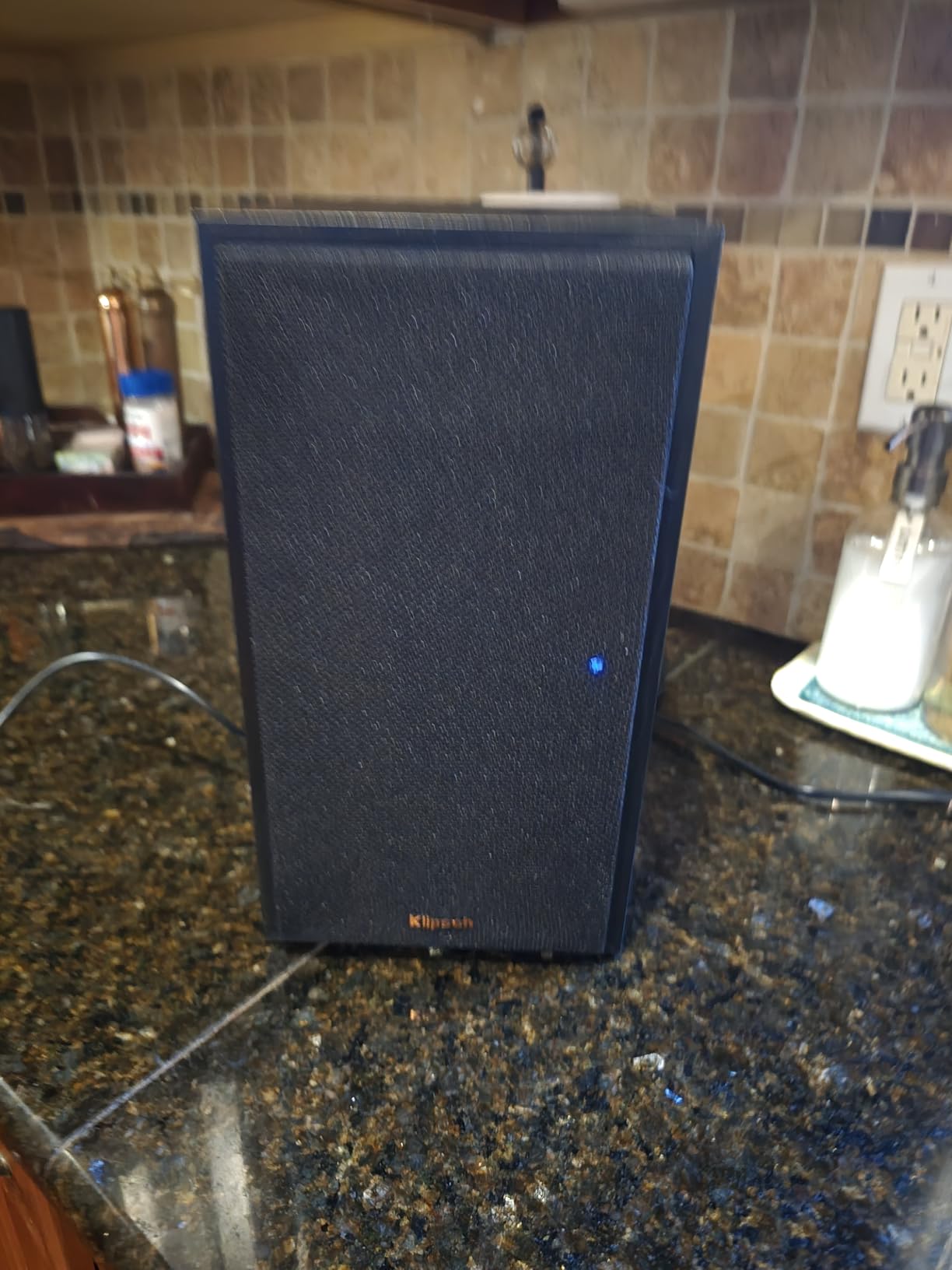 Klipsch R-51PM Powered Bluetooth Speaker, Black customer photo 2